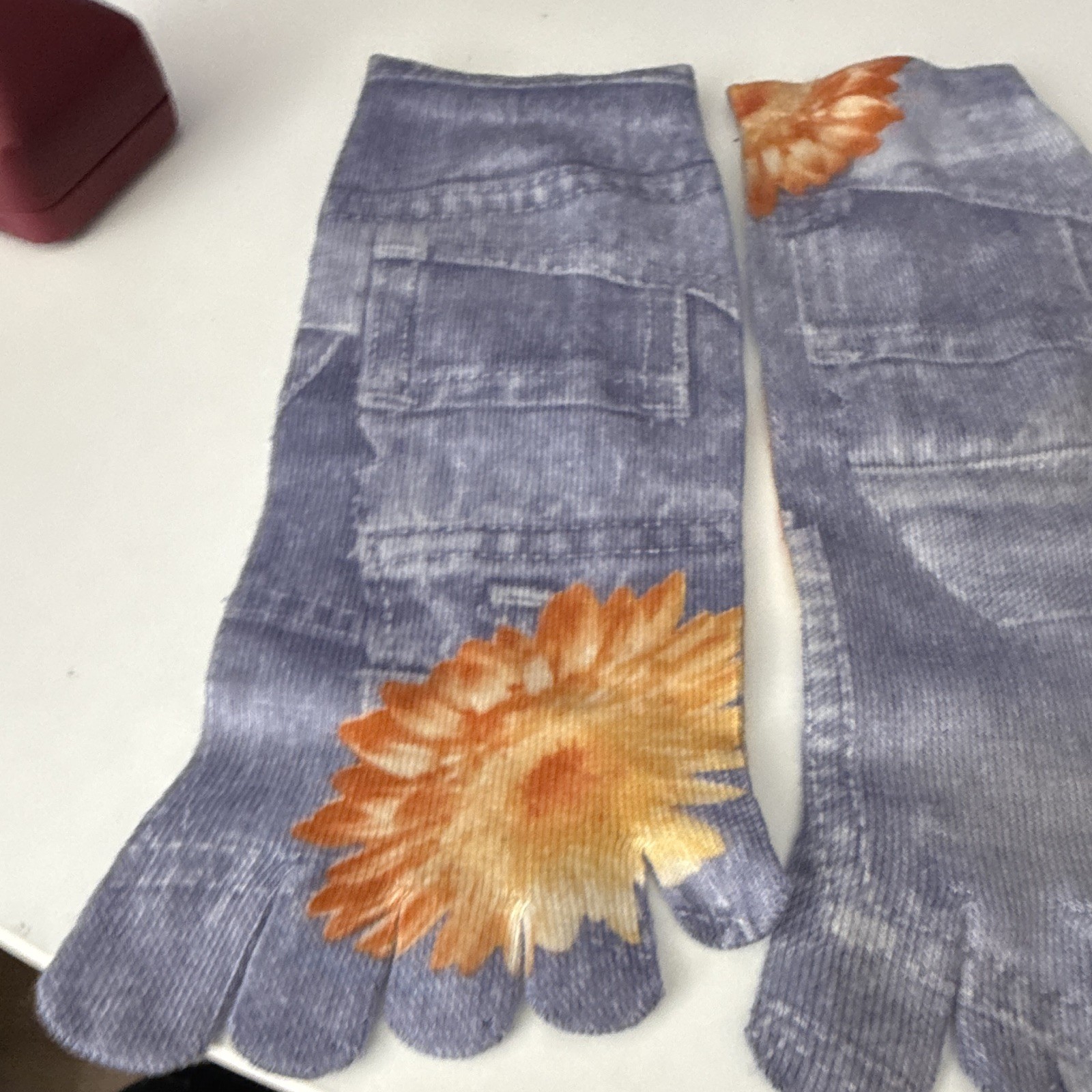 Women’s Blue/Orange Floral Knit Polyester Wrist Gloves, One Size