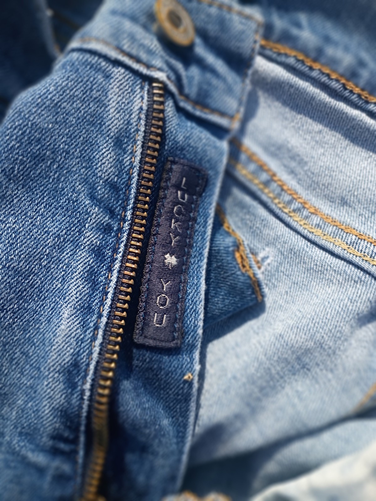 357 Vintage Boot Distressed Grunge Worn In Lucky Brand Jeans