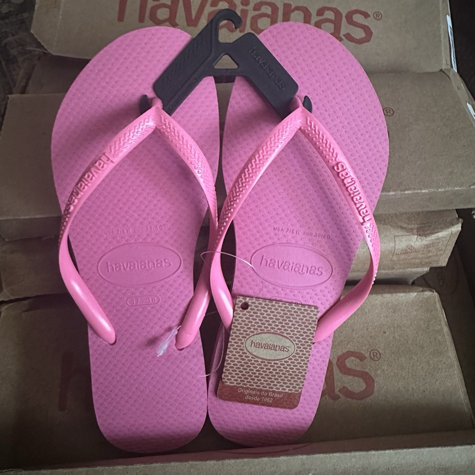 Havaianas Flip Flop Sandal Pink Size 7-8 US Beach, Pool, Summer