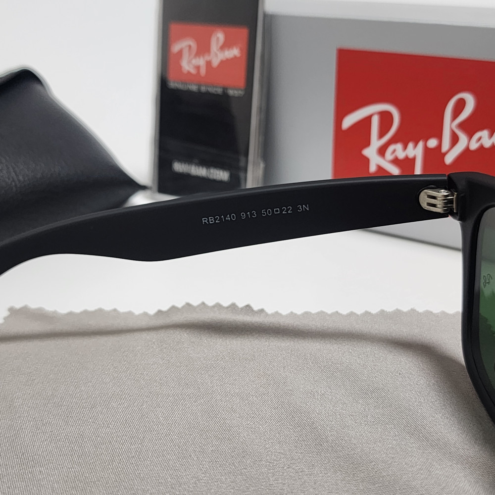 Ray-Ban RB2140 Wayfarer Sunglasses Black Frame Glass Green Lens 50-22 mm