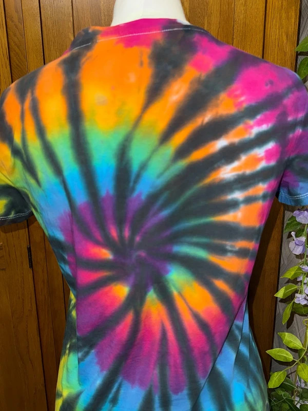 Medium ladies tight fitting stretch rainbow swirl tie dye T-shirt