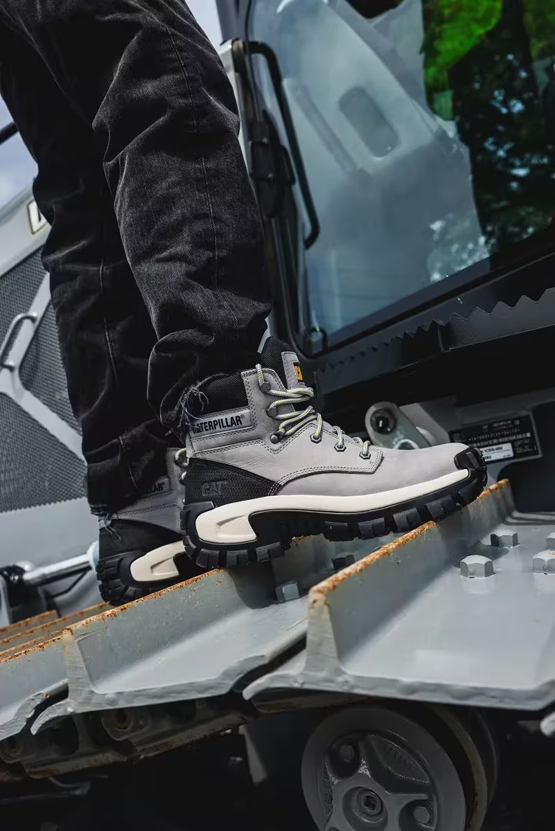 Caterpillar Men Invader Hi Steel Toe Work Boot