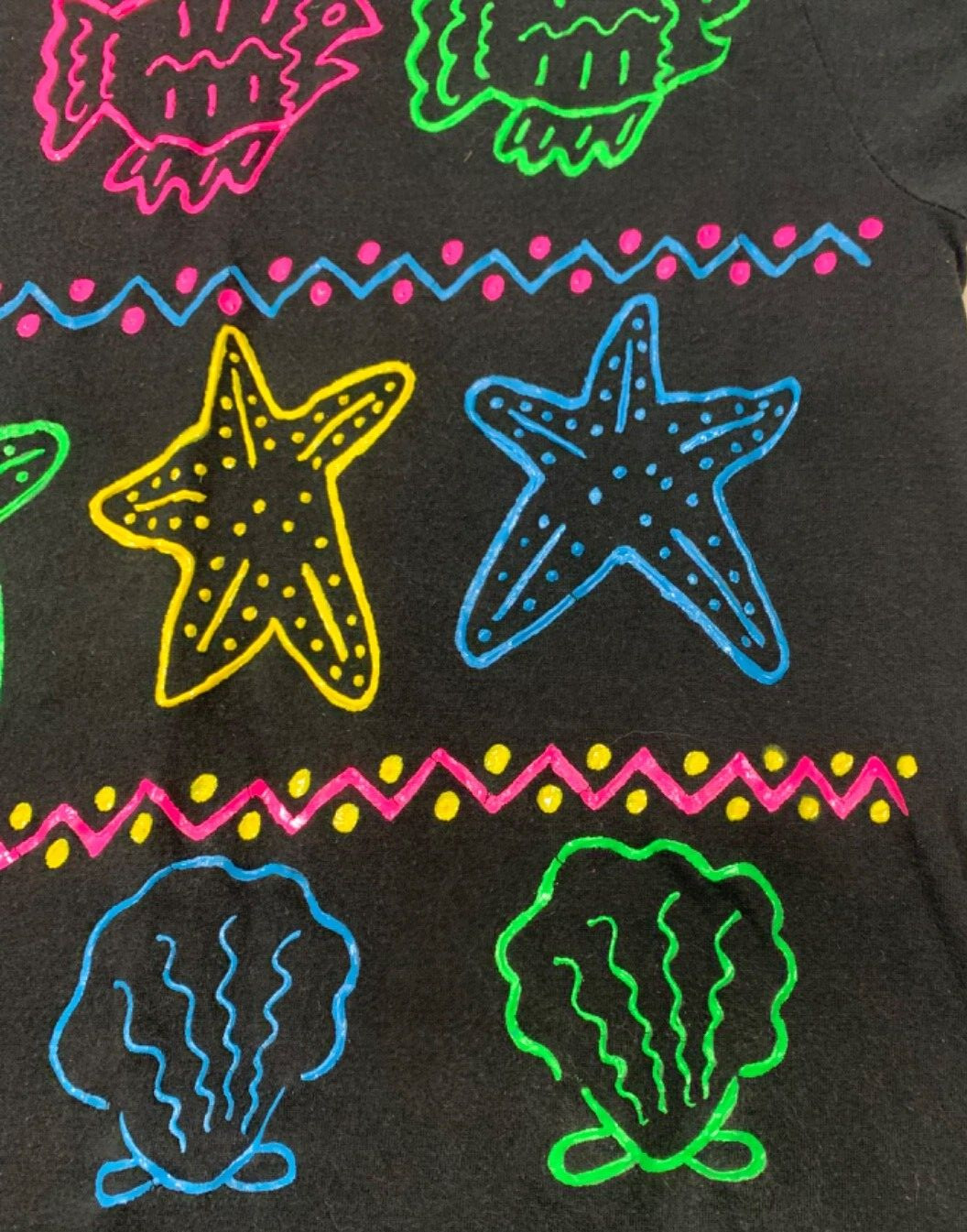 WOMENS XL T-SHIRT VINTAGE FISH/STARFISH/SHELLS BEACH THEMED HAND PAINTED ART