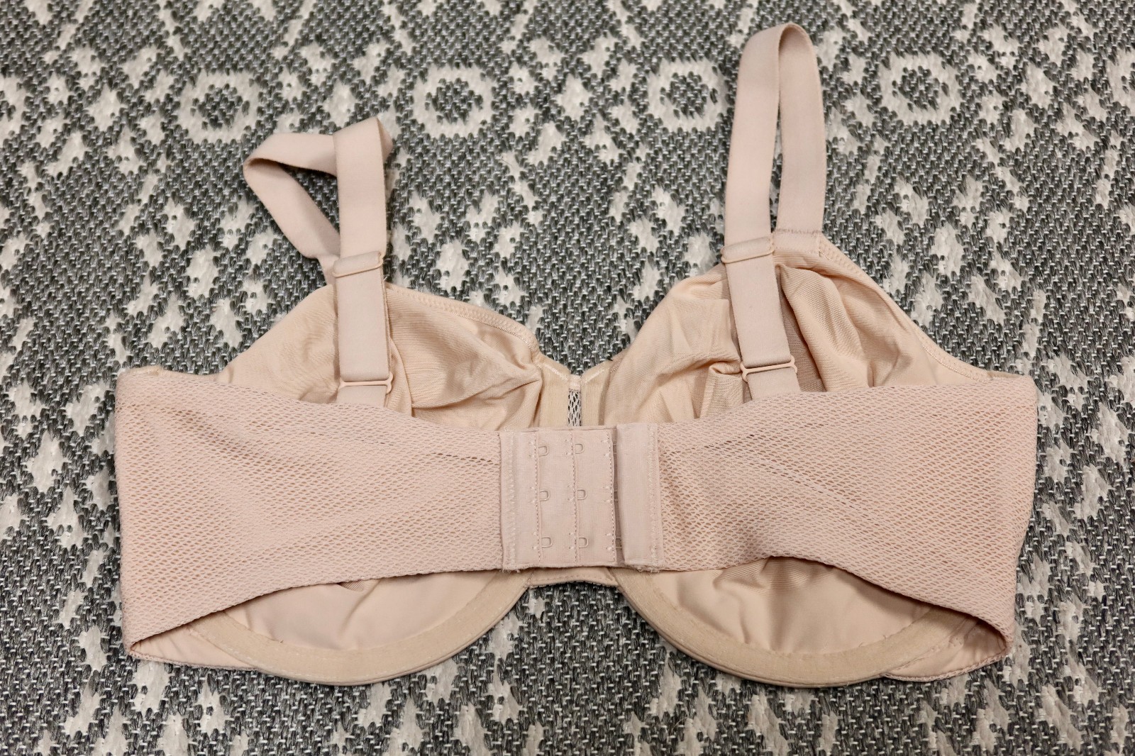 New Wacoal Wacoal Keep Your Cool Underwire Bra – Size 34G – Sand – # 855378