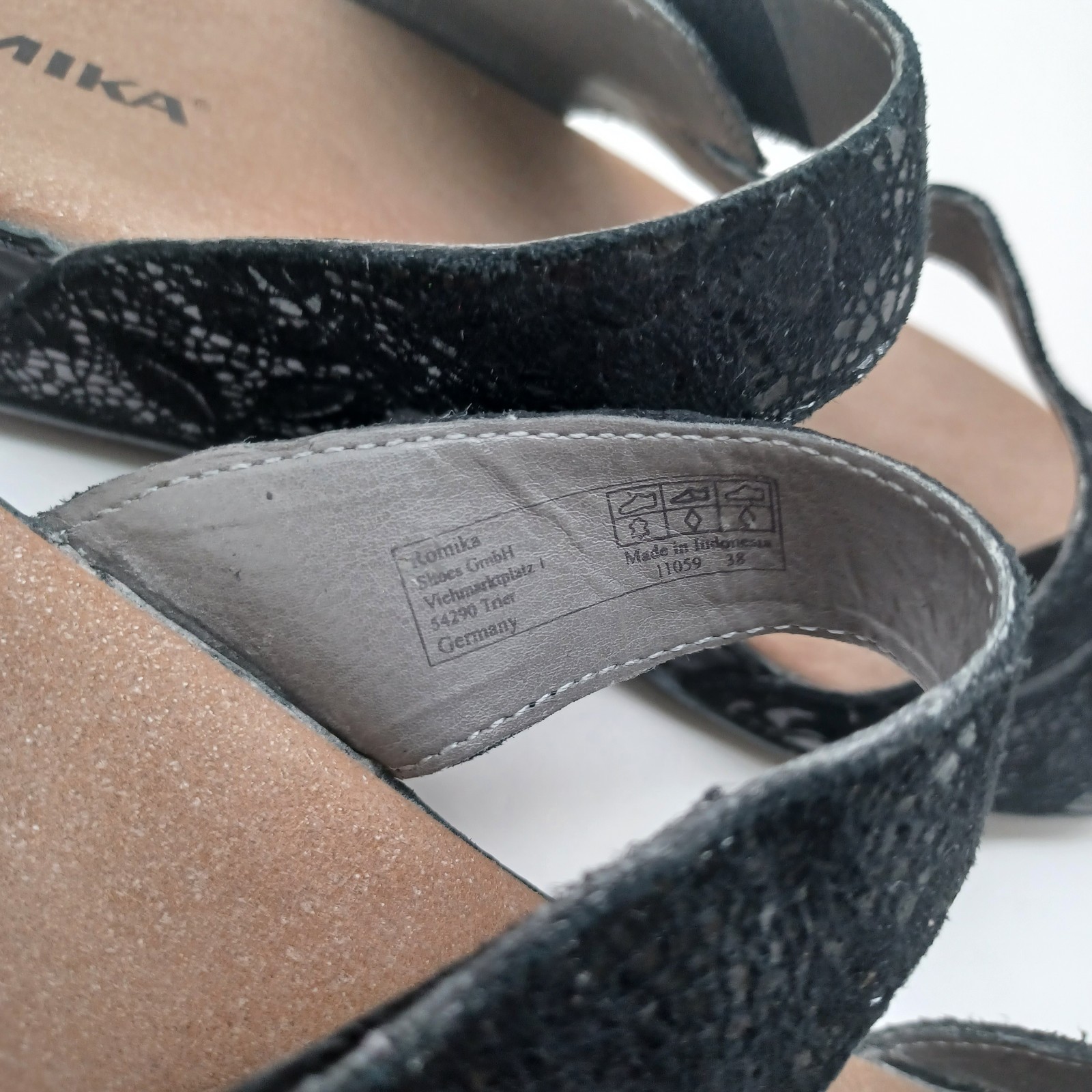 Romika Sandals Black Velvet Leather Comfort Wedge Germany Womens 38 or US 7.5