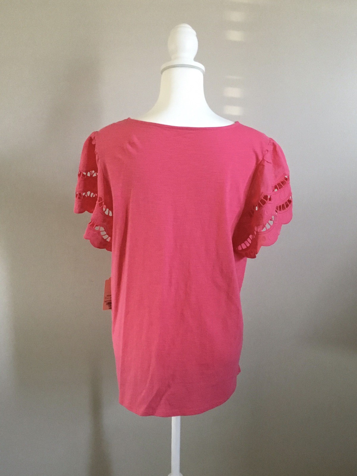 ST JOHNS BAY Womens Pink Blouse Sz Large Ruffled Cutout Eyelet Short Sleeve NWT
