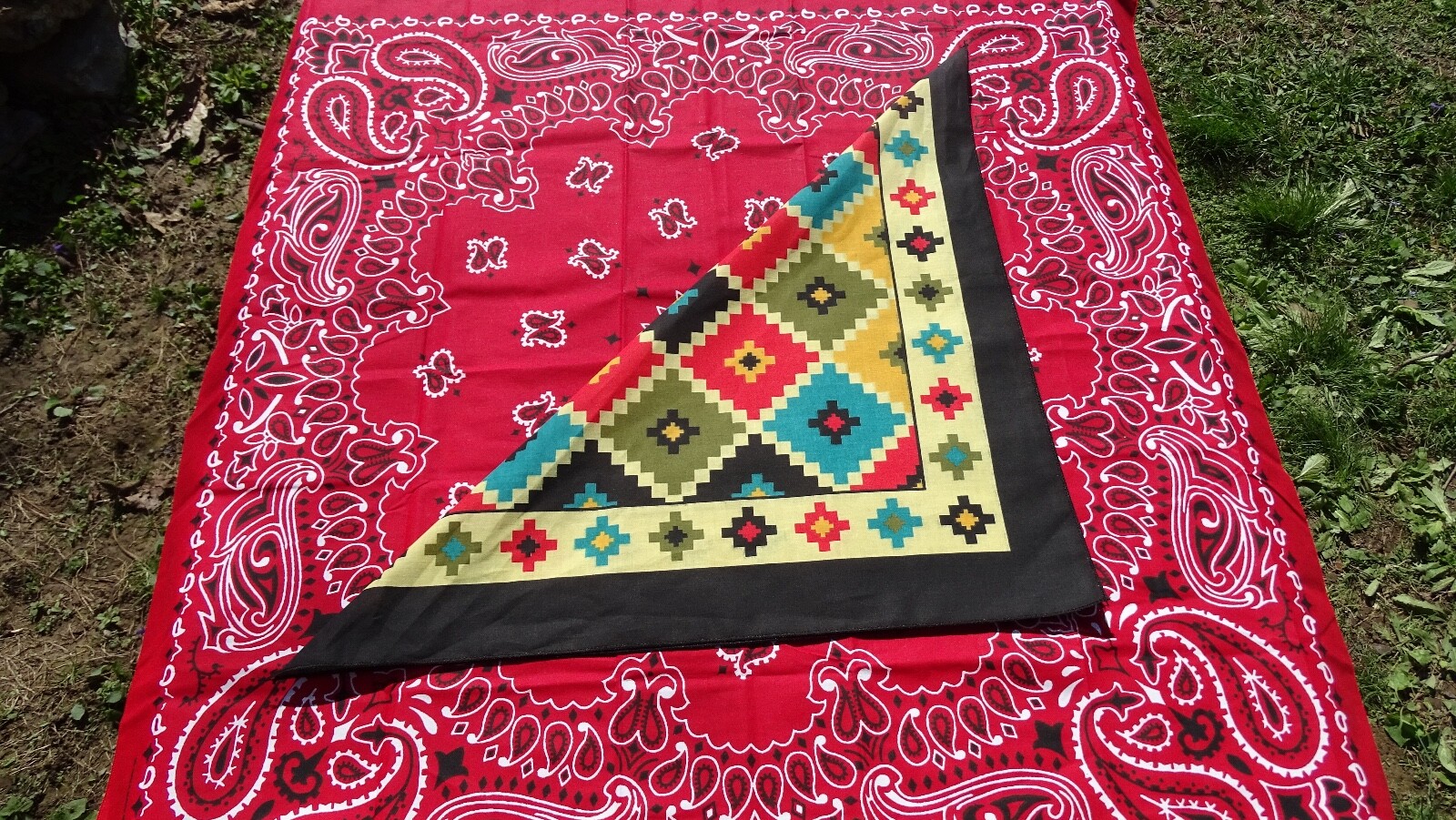 Southwest Argyle 22×22 Bandanna
