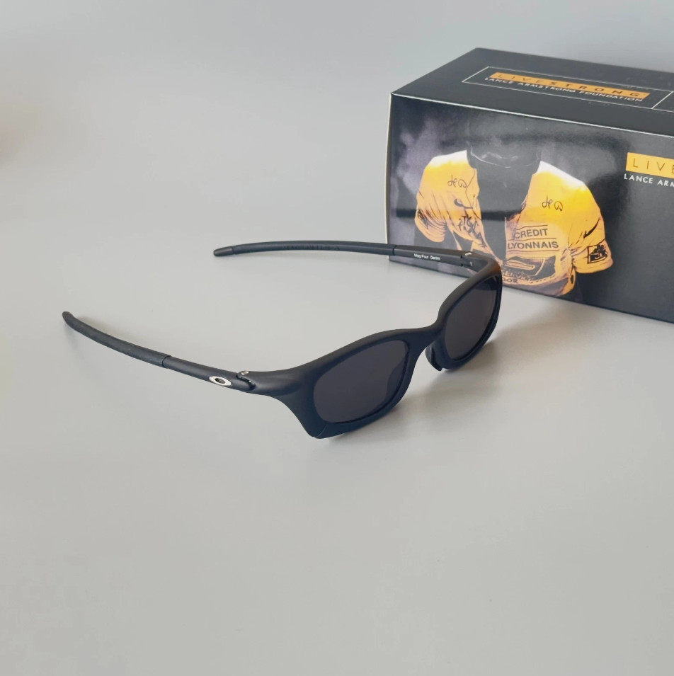 Oakley Magnesium Four Sunglasses Black Frame Black Lens Vintage
