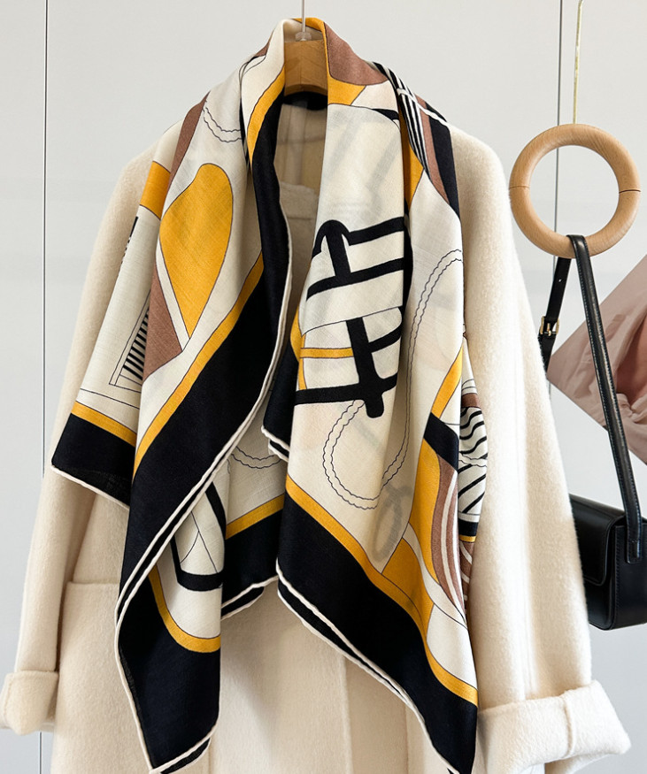 70% Cashmere 30% Silk Wrap Scarf vent Print Double Face Print Shawl 135X135cm