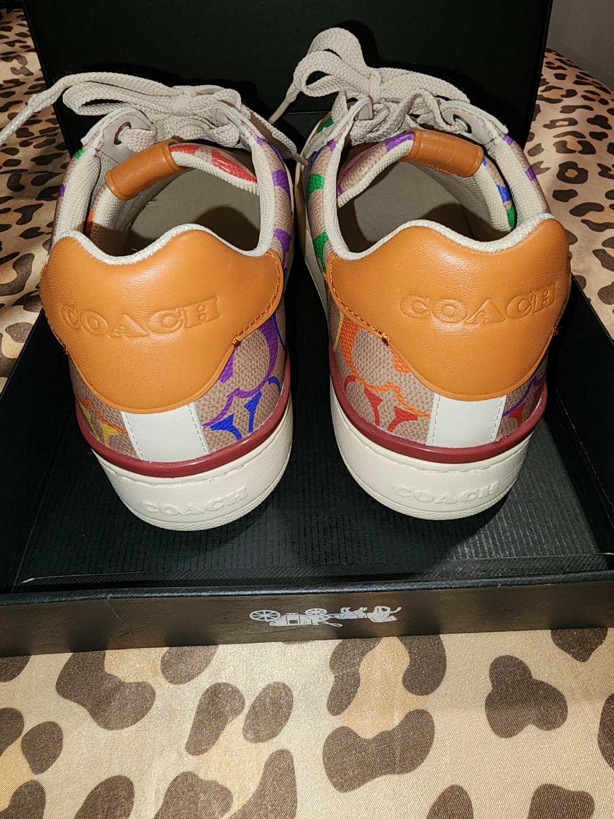 Coach Lowline Logo Canvas Low Top Sneakers Tan Multi White Lace-Up G5169