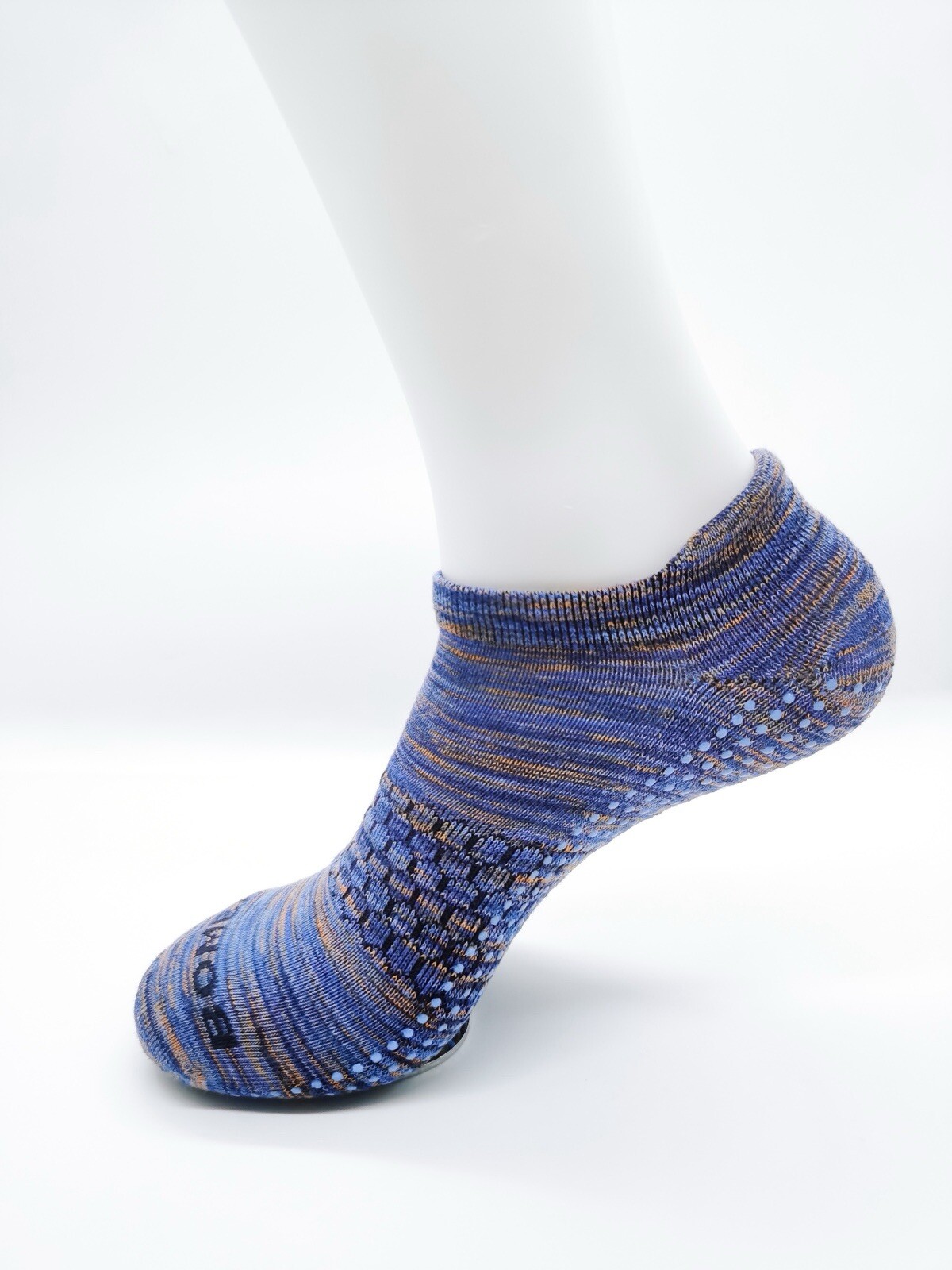 4 pairs BOMBAS Women’s Performance Gripper Honeycomb Ankle Socks size M 6-10