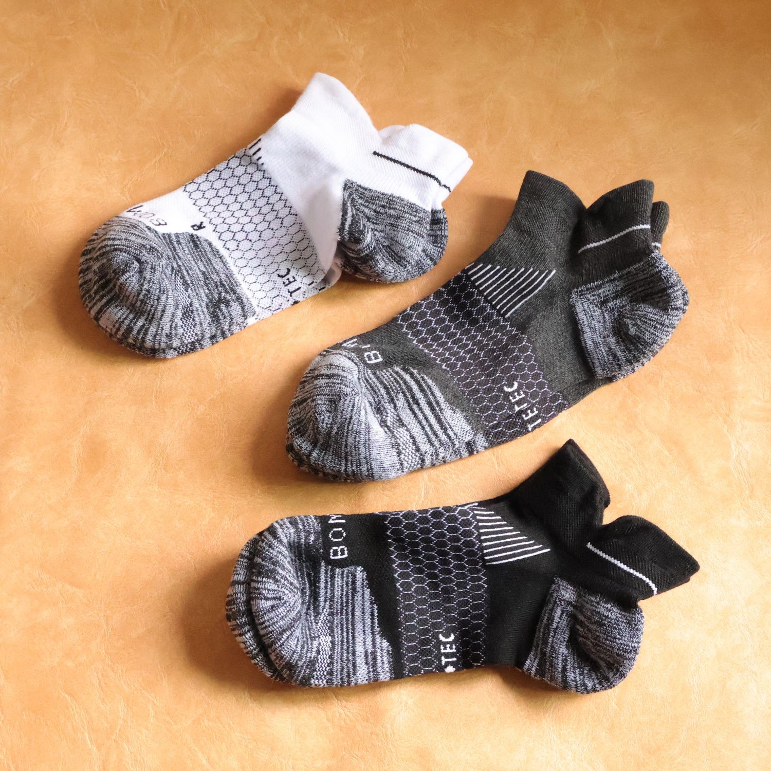 3-Pack Bombas Women’s Running Ankle Socks Size M