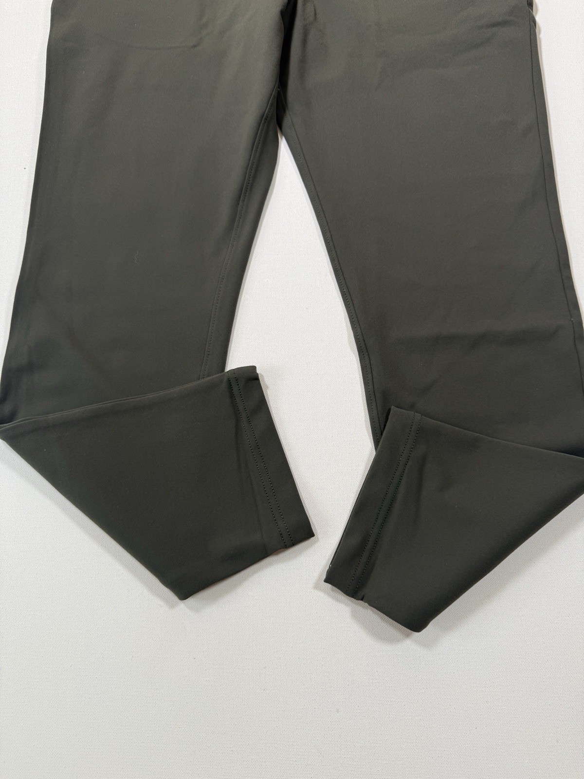 Public Rec Pants Mens 30×28 Dark Olive All Day Every Day Stretch 5 Pocket NWT