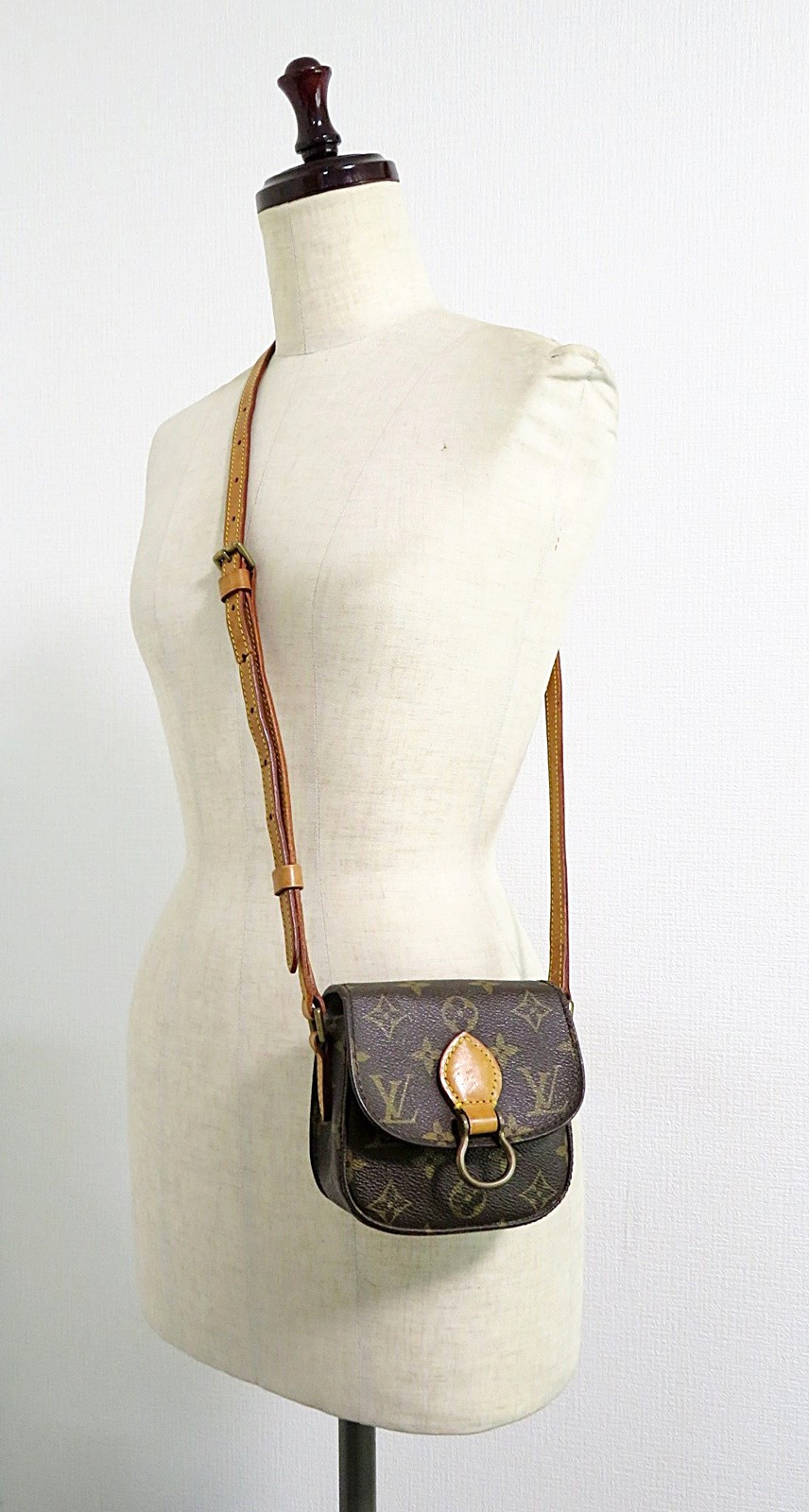 Auth LOUIS VUITTON Saint Cloud Mini Monogram Shoulder Bag Purse #64161