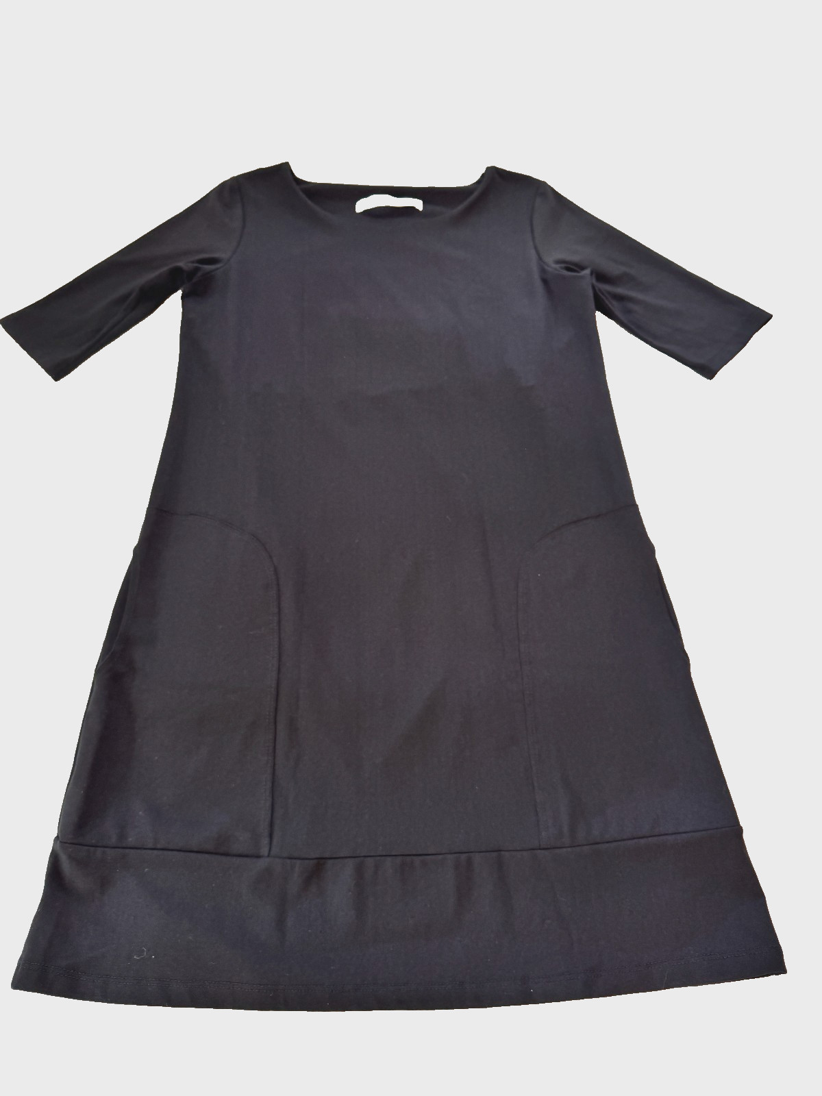 Susana Monaco Tunic Dress M pockets 3/4 Sleeve Minimalist Modern Knit Black