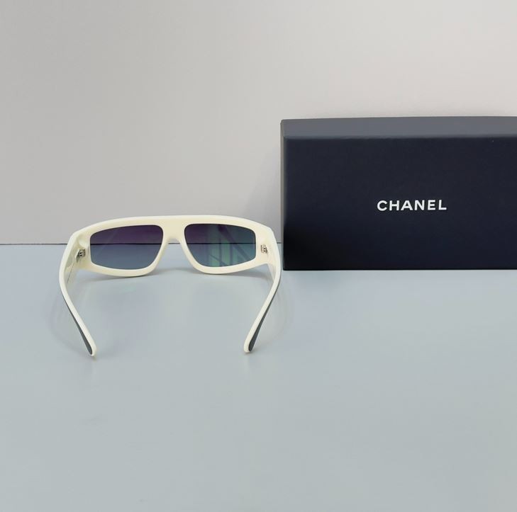 NEW🔥 Chanel CH6057 Shield Sunglasses Black White Frame Gradient Gray Lens