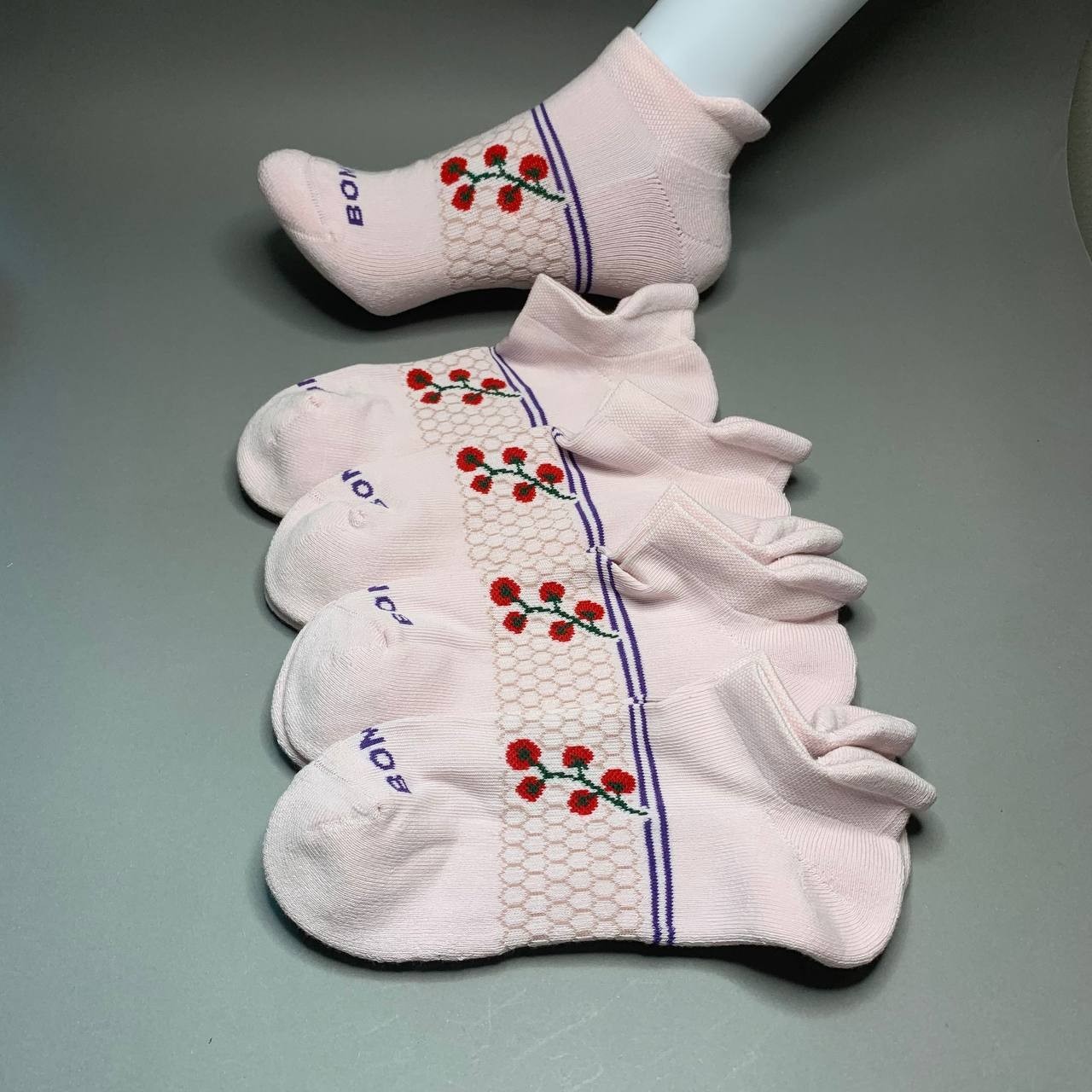 Bombas Women’s Ankle Socks 4 Pair Pack Pink Cherry Size M Medium New