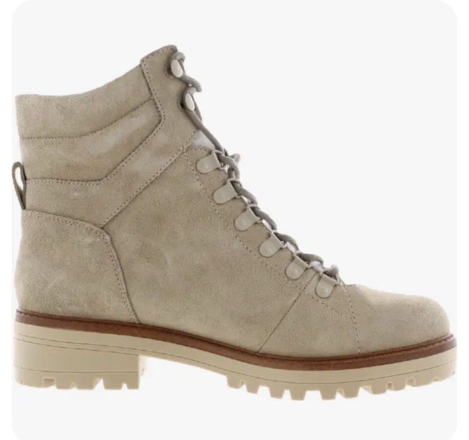 New Marc Fisher Womens Mallie Beige Winter & Snow Boots 7.5 Medium (B,M)