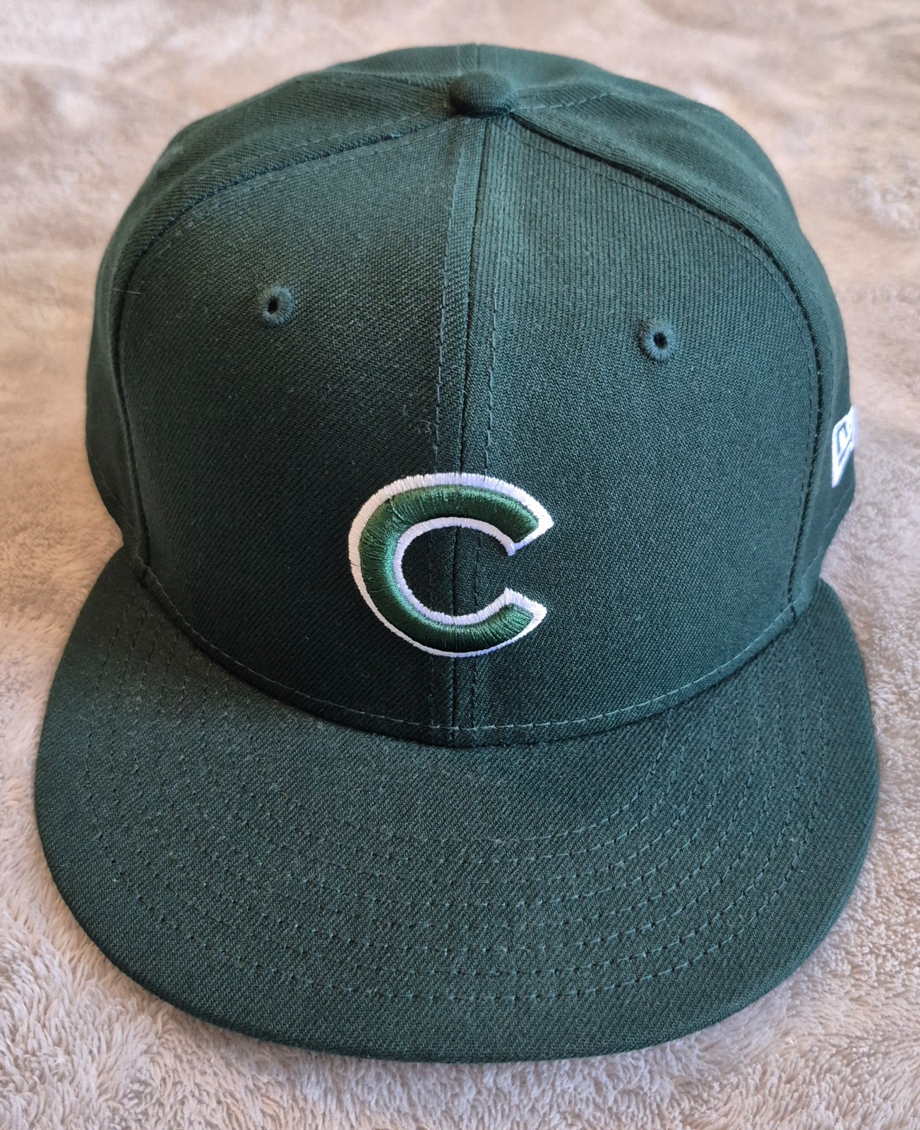 New Era 59fifty Chicago Cubs Dark Green Size 7 1/2 Gray Undervisor