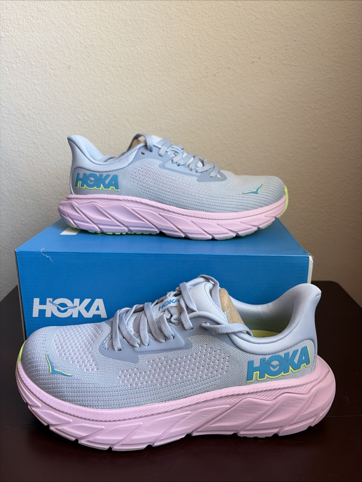 Hoka Arahi 7 Womens Size 6 Wide Gull Pink Twilight Running Shoes Sneakers