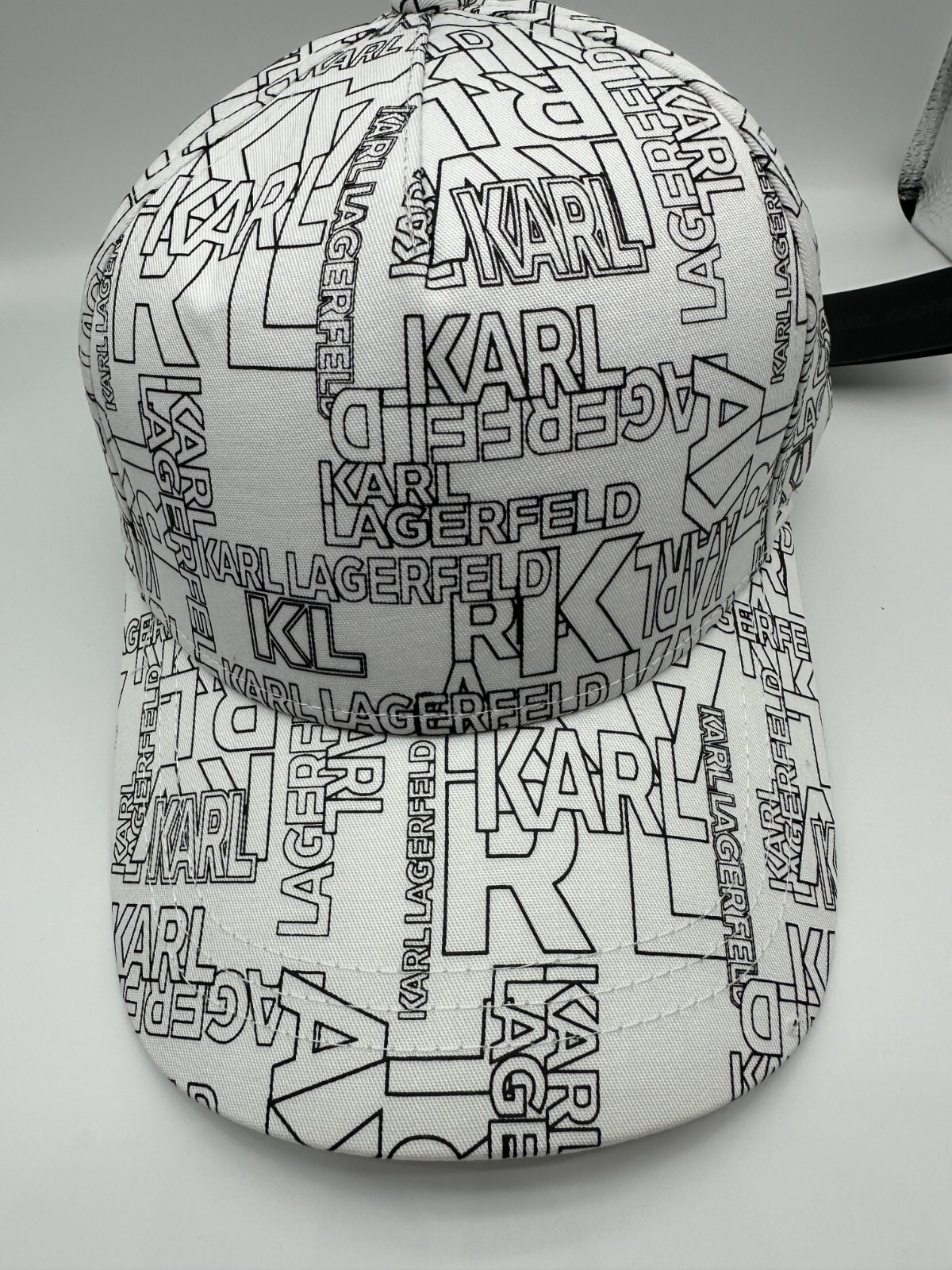 Karl Lagerfeld Unisex Adjustable Baseball Cap One Size, Iconic Logo, Stylish Fit