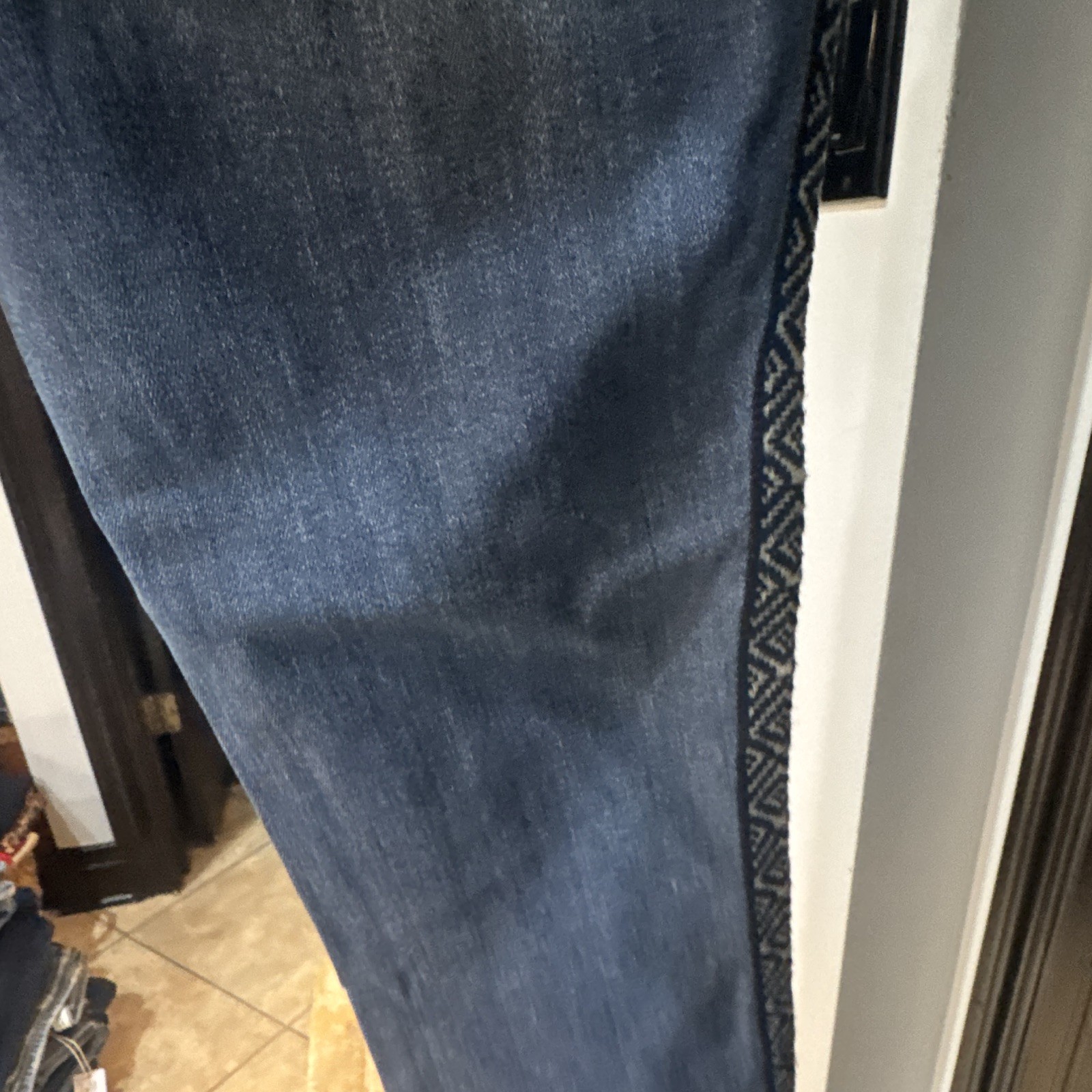 Driftwood Women’s Blue Denim Medium Wash High Rise Skinny Slim 5-Pocket 28