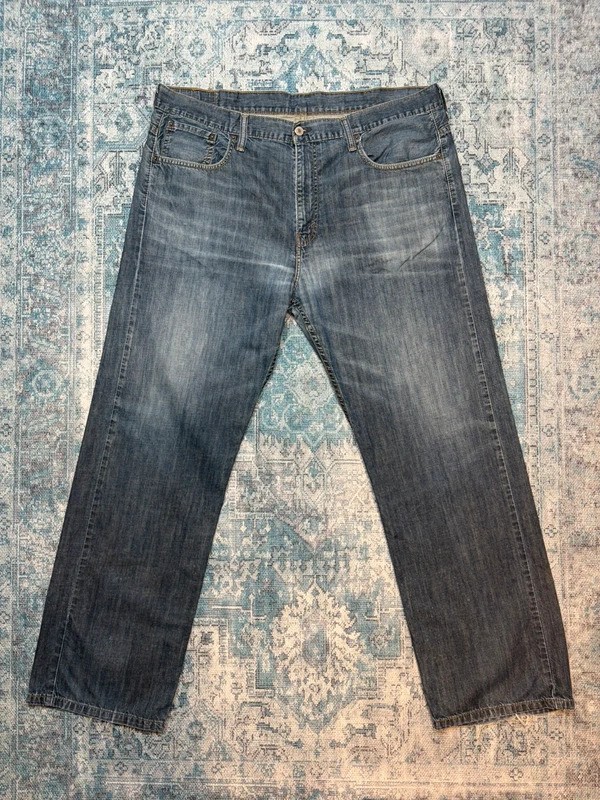 Vintage Levi’s 569 Loose Fit Jeans W38 L32