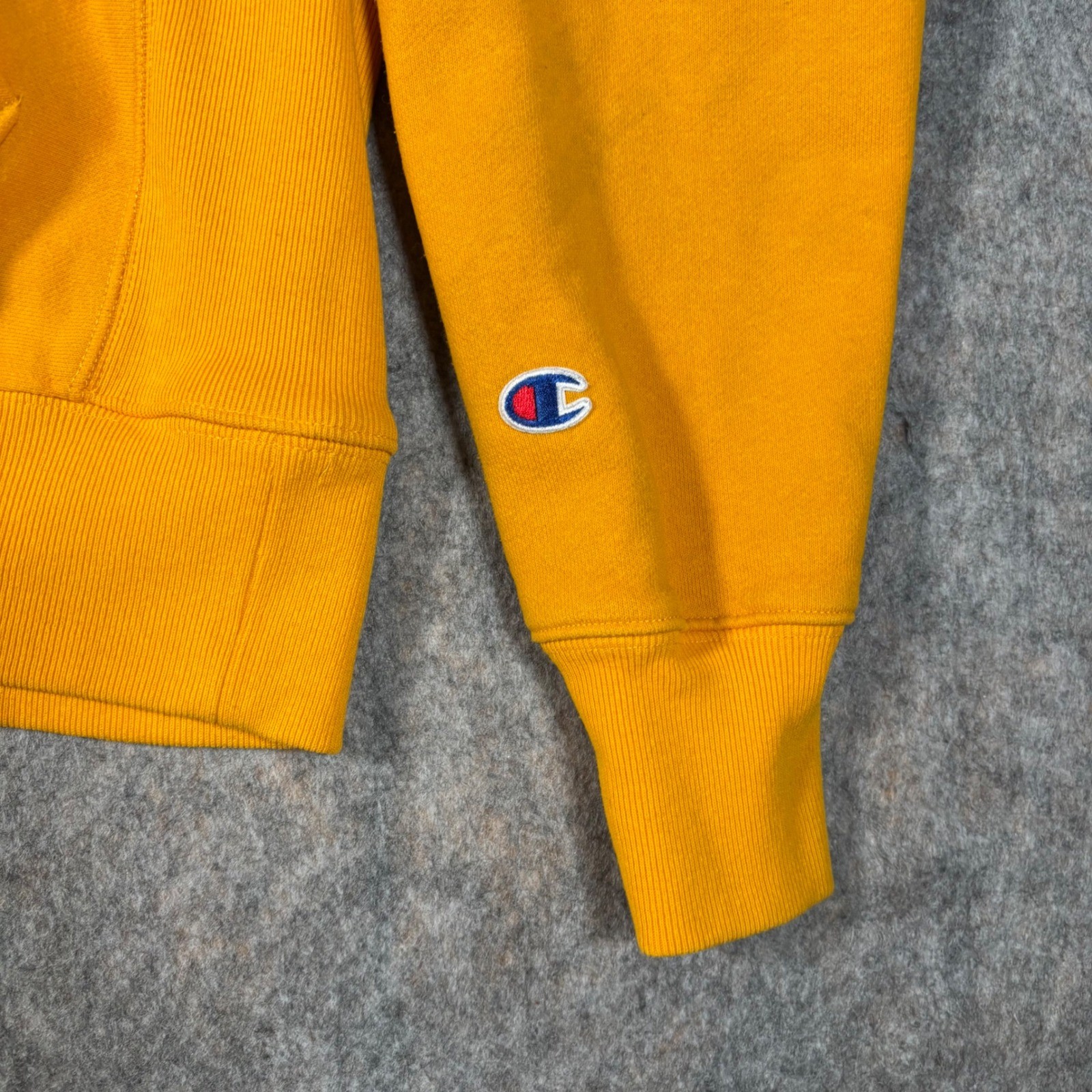 Champion Reverse Weave Hoodie Mens Medium Yellow GF68 BYC Vintage Pullover