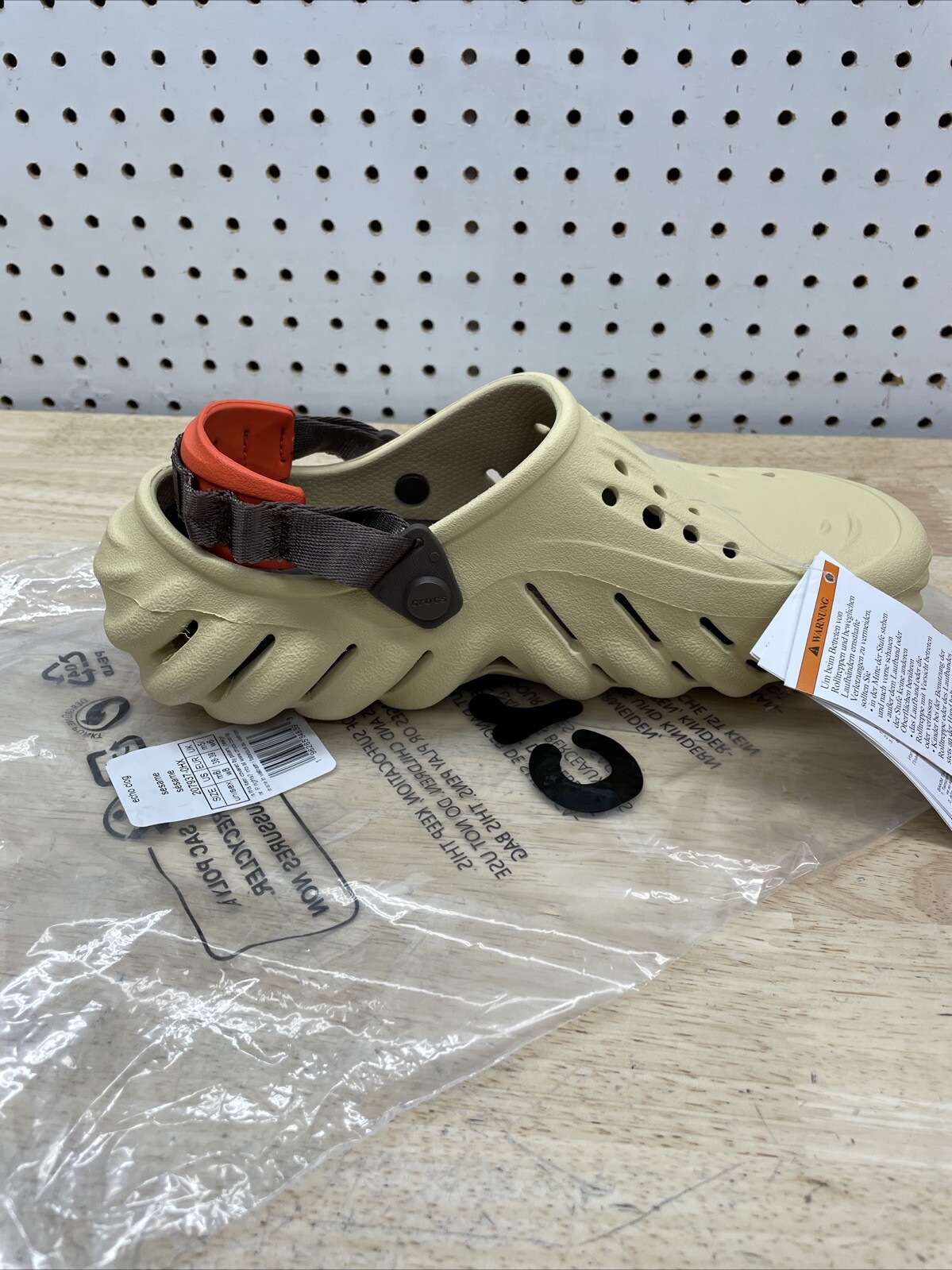 Crocs Echo Clog Sesame Unisex Slip On Comfort 207937-0HX New Multiple Sizes