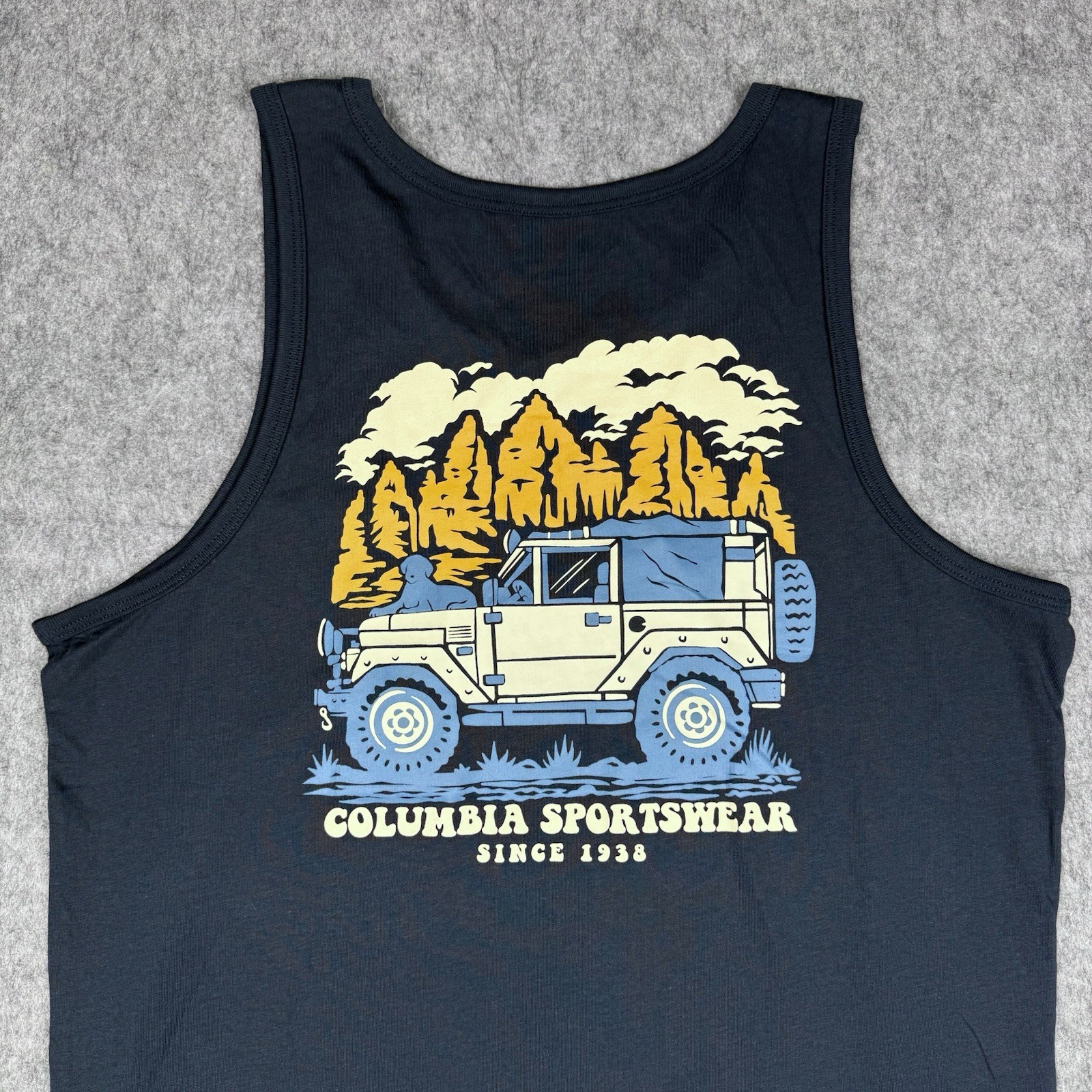 Columbia NWT Navy Blue Mens M Graphic Logo Sleeveless Tank Top T Shirt Gym