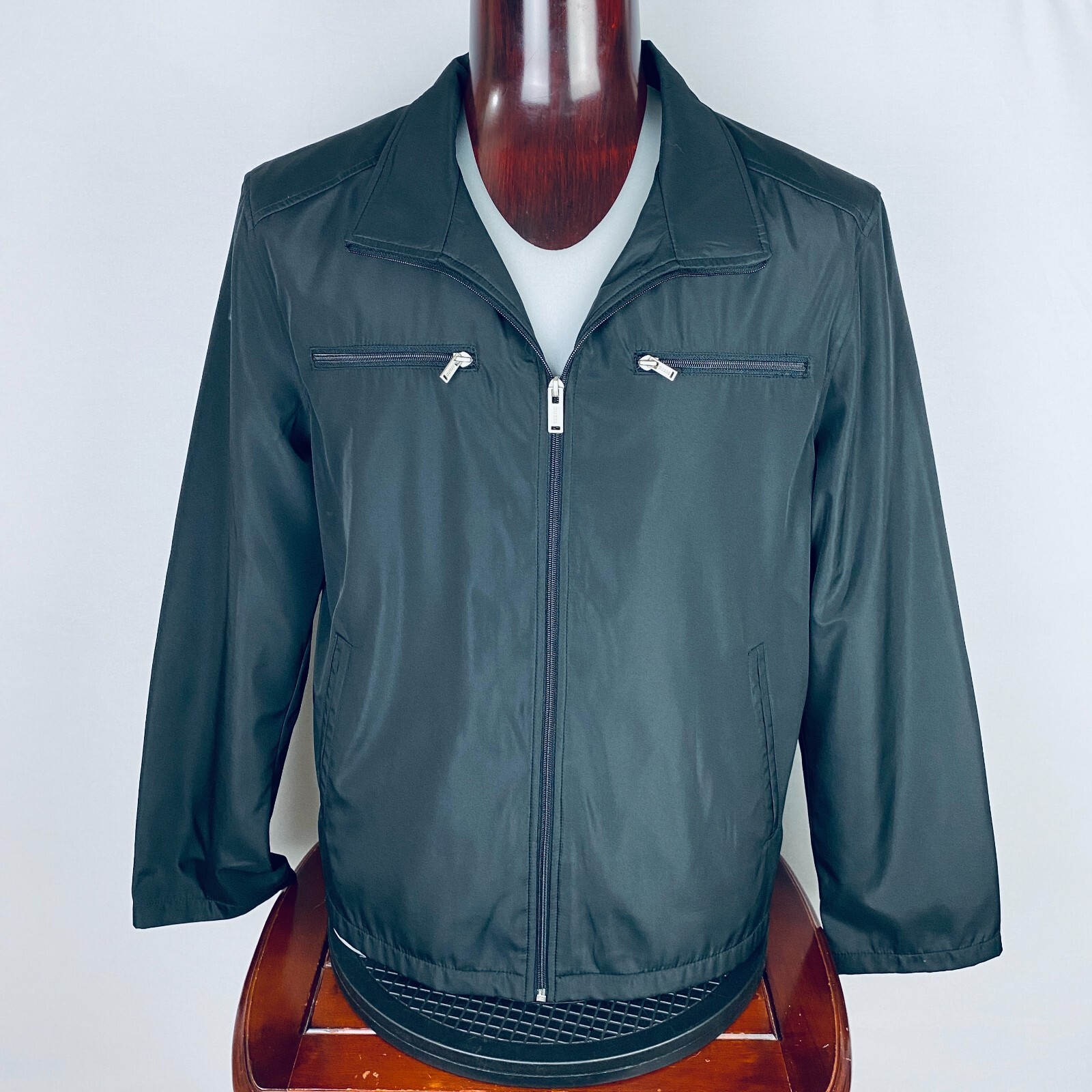 Guess Mens Jacket Snazzy Full Zip Chest Pockets All Seasons Casual XL*