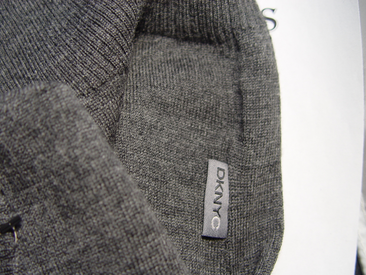 NWT DKNY DESIGNER MEN’S MERINO WOOL SWEATER BLACK OR GREY M L XL XXL XXXL