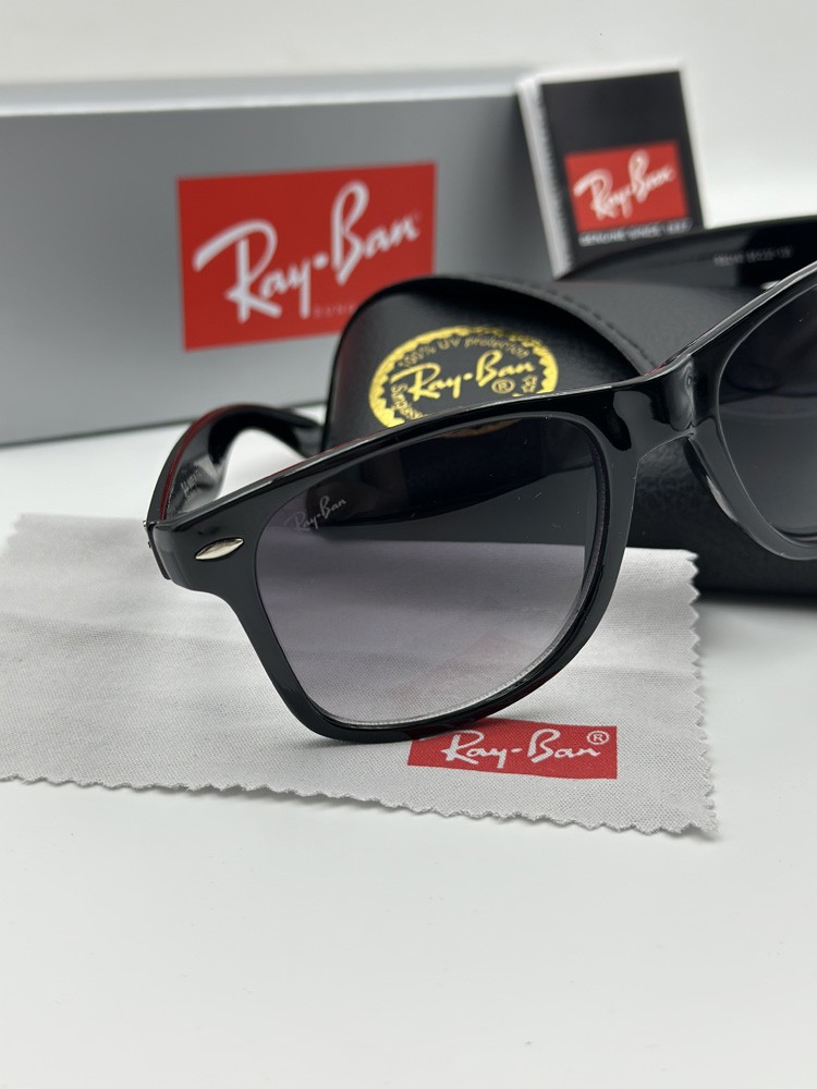 Elegant Polarized Sunglasses for Men & Women UV Protection Durable Frame