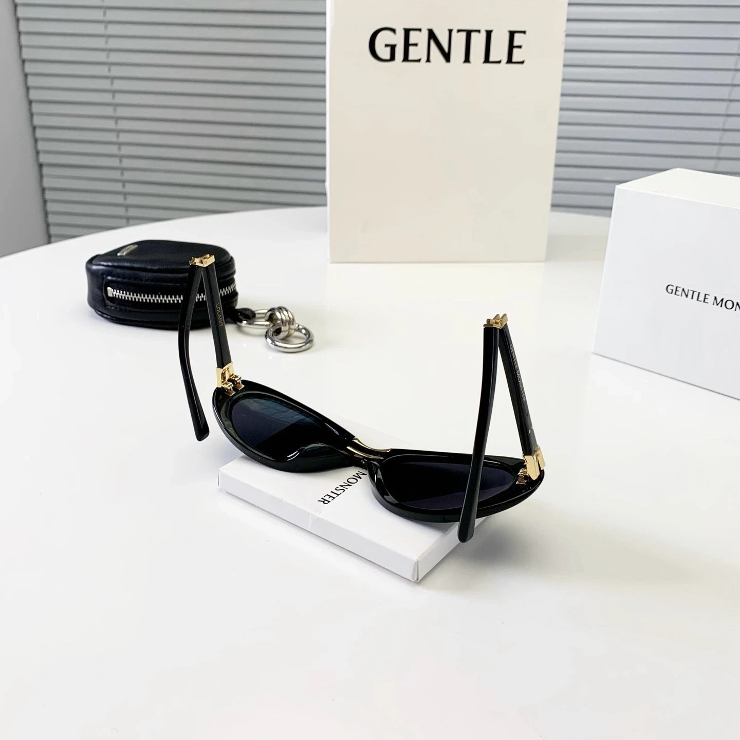Gentle Monster Model LOLANG Sunglasses Size 51口21-132MM NEW.