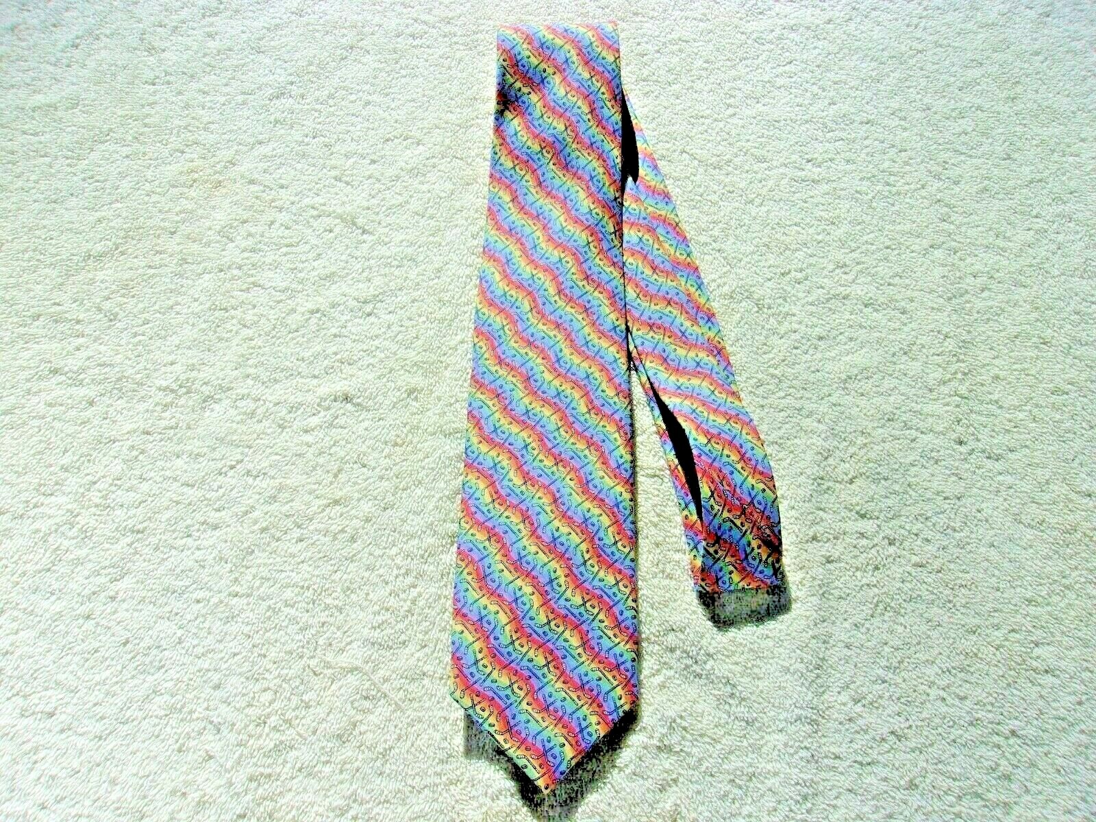 NWT Vineyard Vines men’s silk tie, NHL, Hockey, multi color, 57 in. length