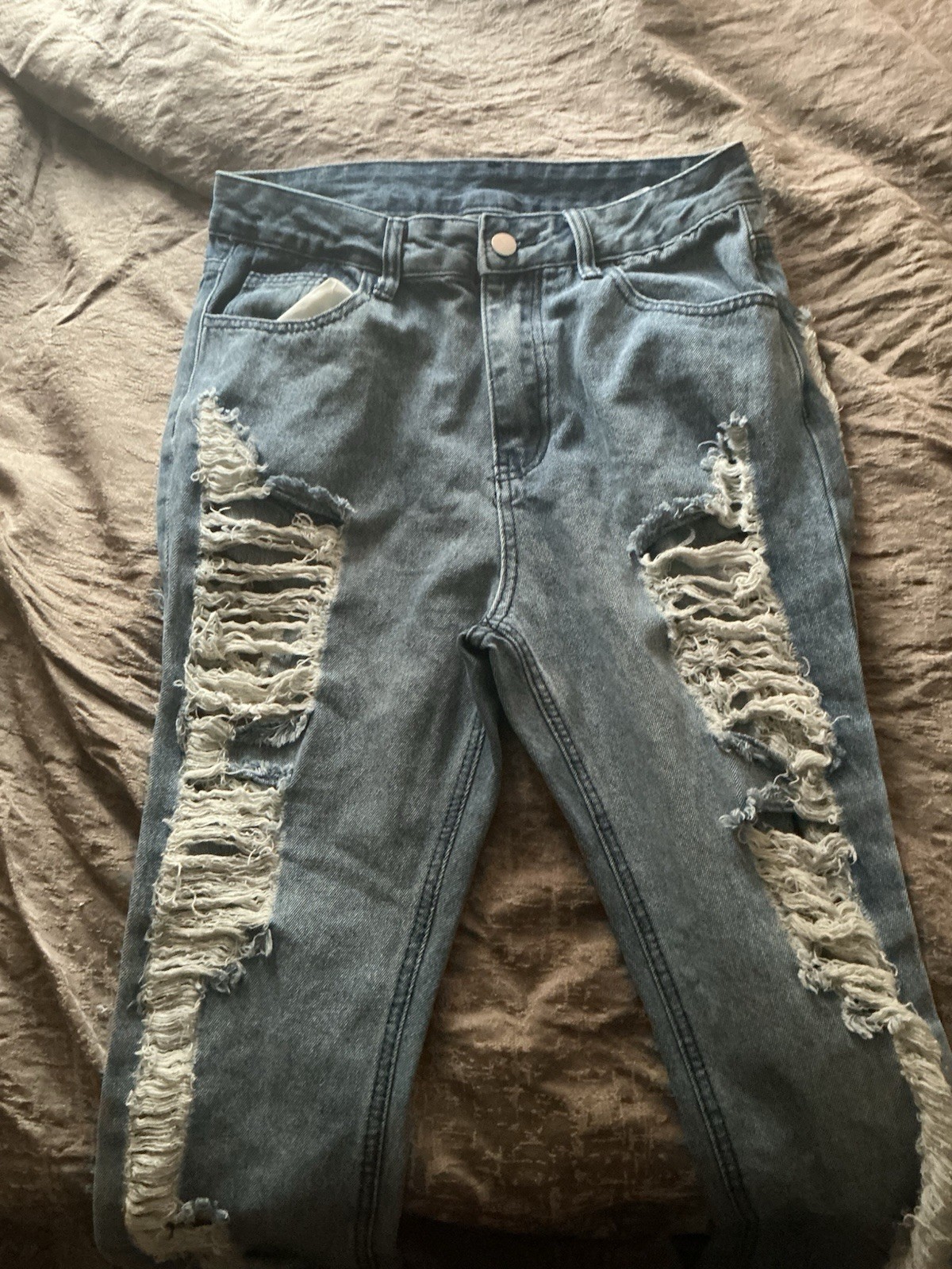 Y2K Distressed Light Wash Jeans