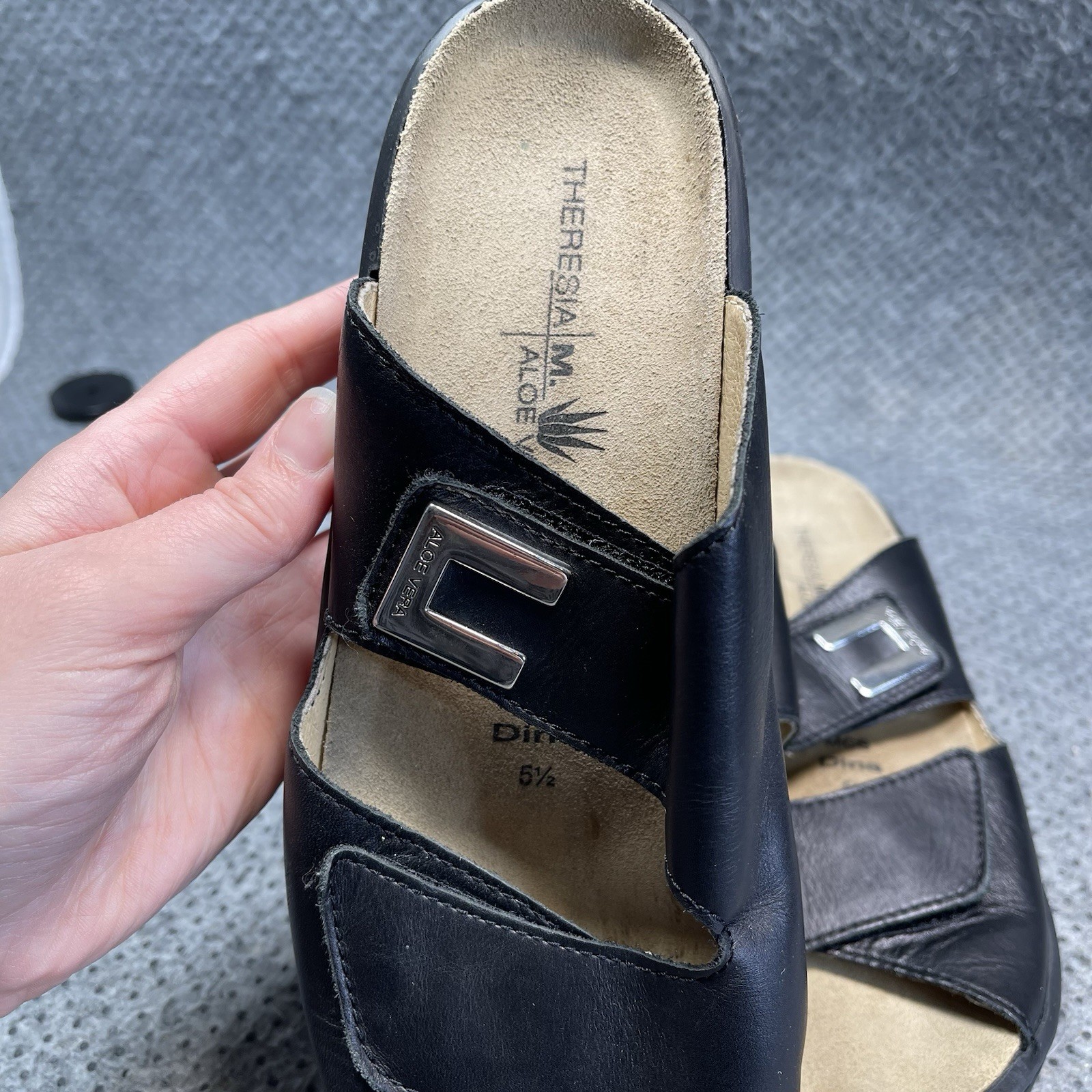 Theresia M Aloe Vera Black Leather Sandals Size 5.5 Women’s