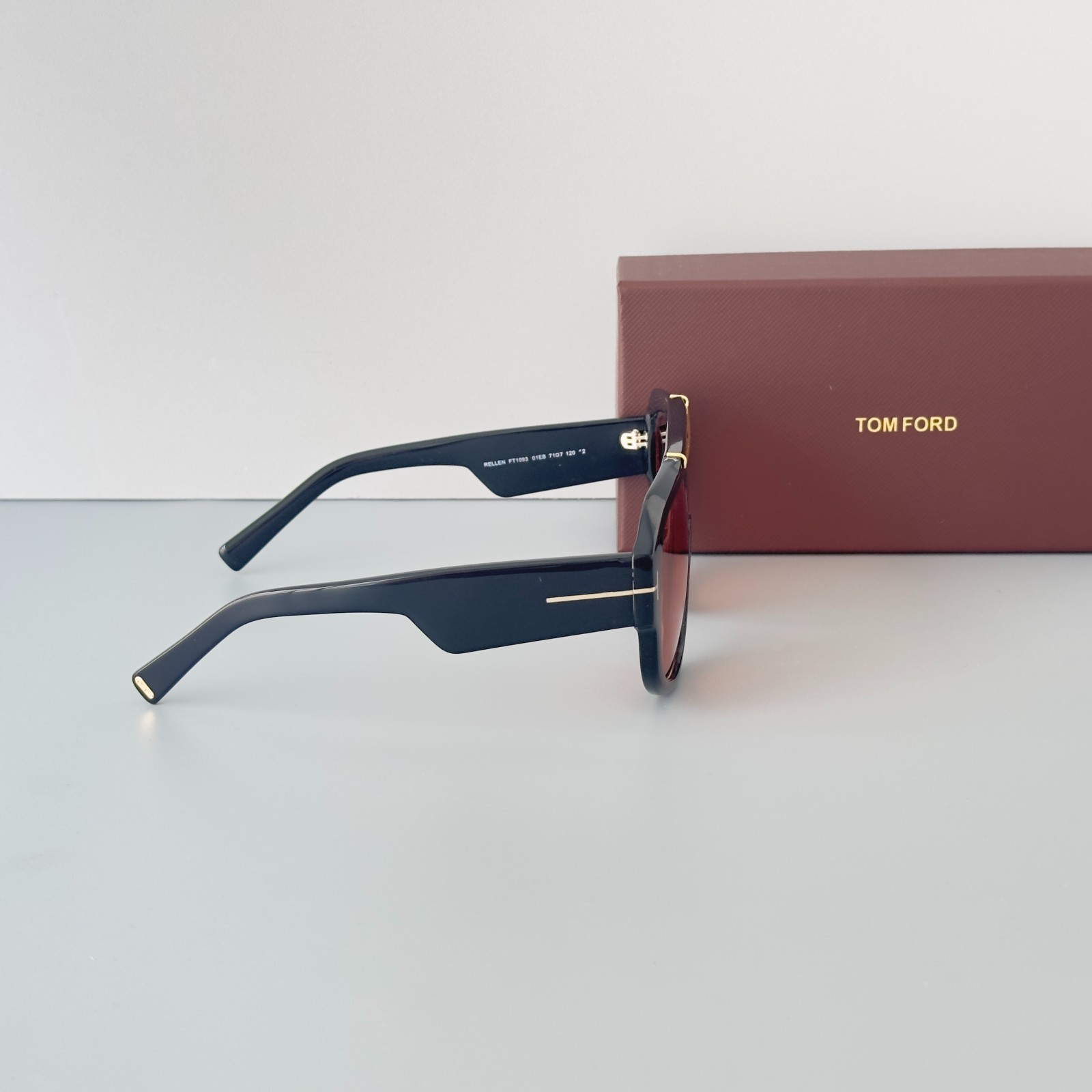 Tom Ford Rellen Mask Sunglasses TF1093 Black/Light Orange 71-7-120mm