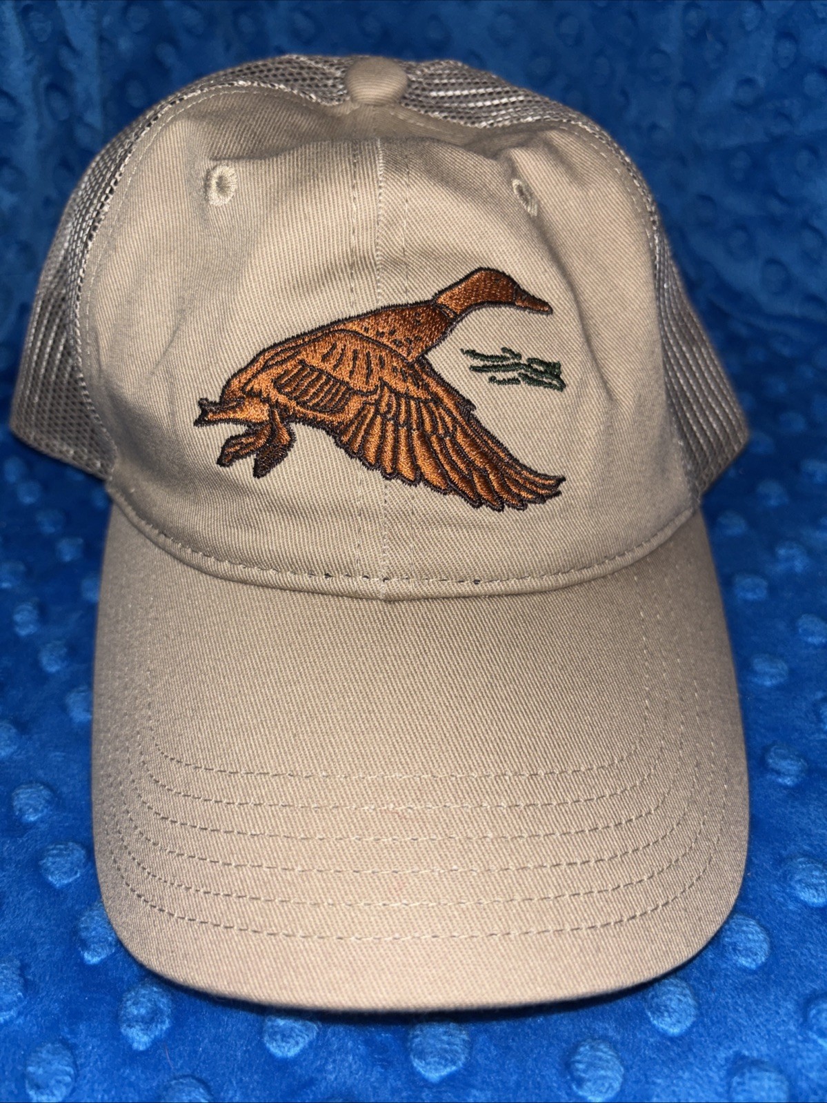 Sitka Gear Men’s EMBROIDERED Greenhead Lo Pro Trucker Cap Sandstone