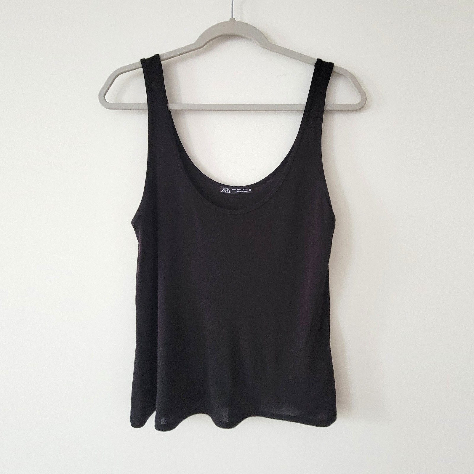 NEW Zara Womens Low Cut Black Dressy Blouse Tank Top Cami – Size S