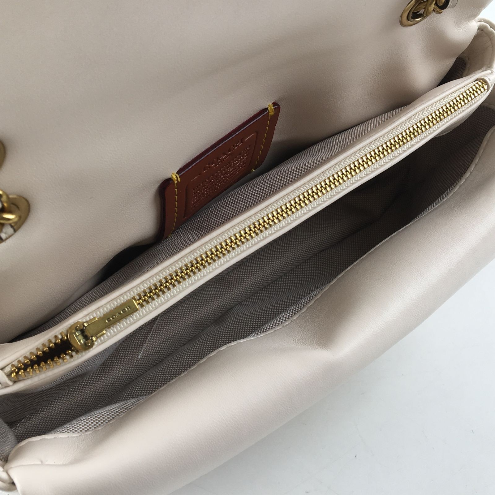COACH Tabby Shoulder Bag 26 Quilted CP150 Brass / Chalk White Leather Outlet New