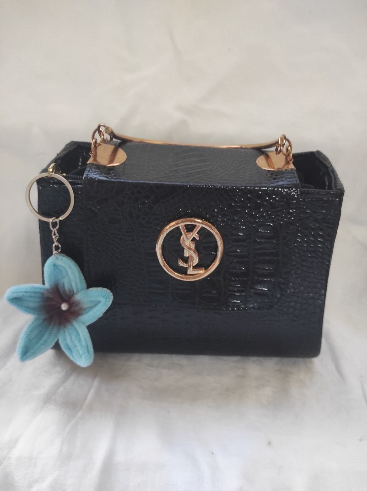 : ​Handcrafted Velvet Blue Star Keychain – Artisan Floral Bag Charm – Limit
