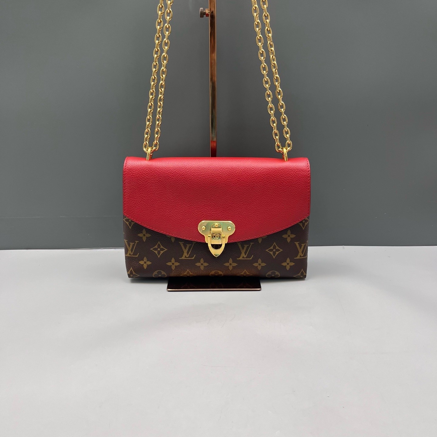 Louis Vuitton Pre-Owned Authentic Shoulder Bag Monogram Free Tracked Shipping