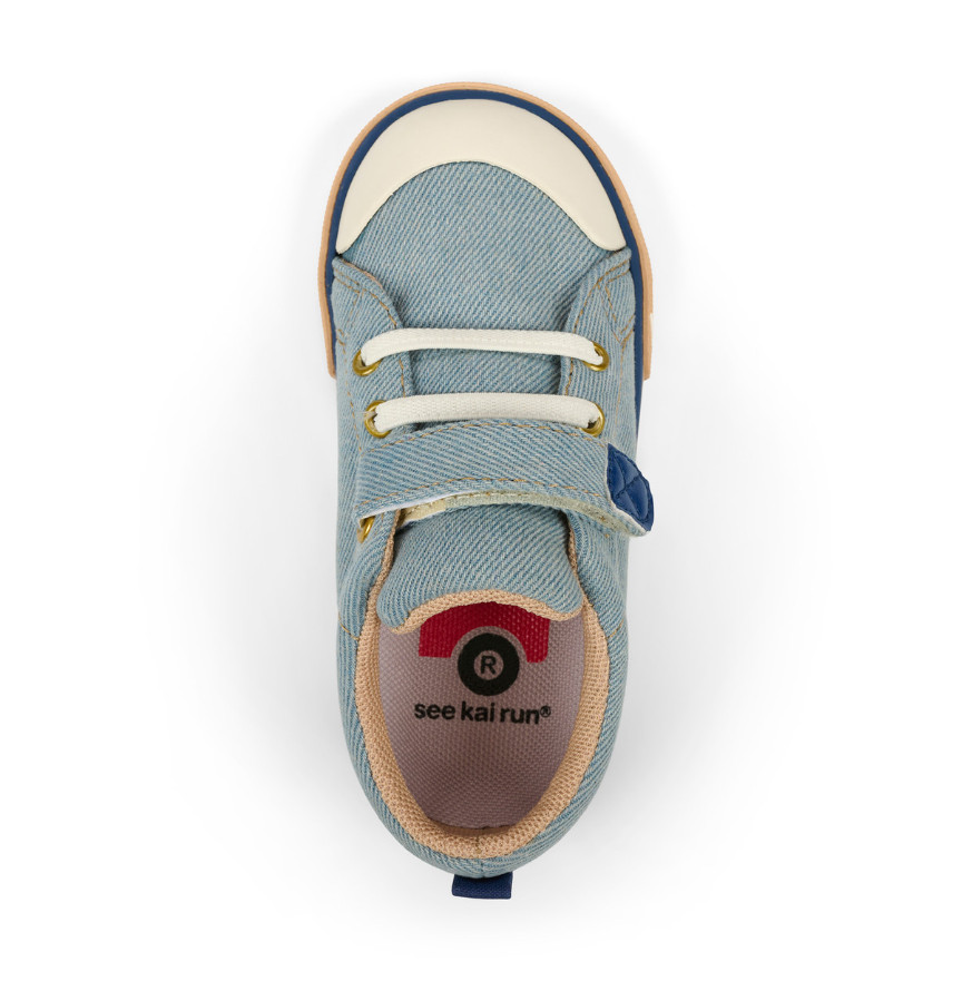 See kai Run Kids Stevie Washed Denim NEW