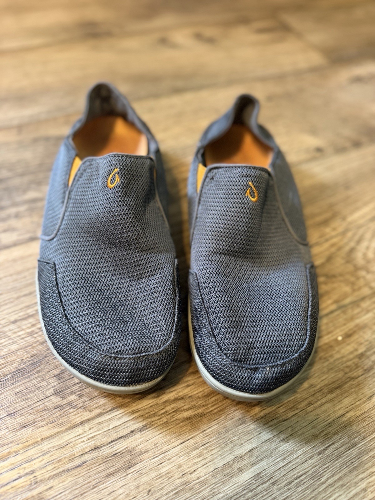 Olukai Nohea Mesh Men’s Gray Orange Slip On Slide Boat Deck 10188-4242 Size 10