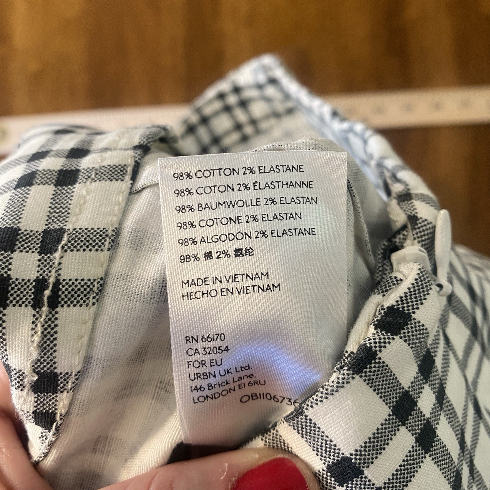 Urban Outfitters Black and White Checkered Chinos NWT Size 8
