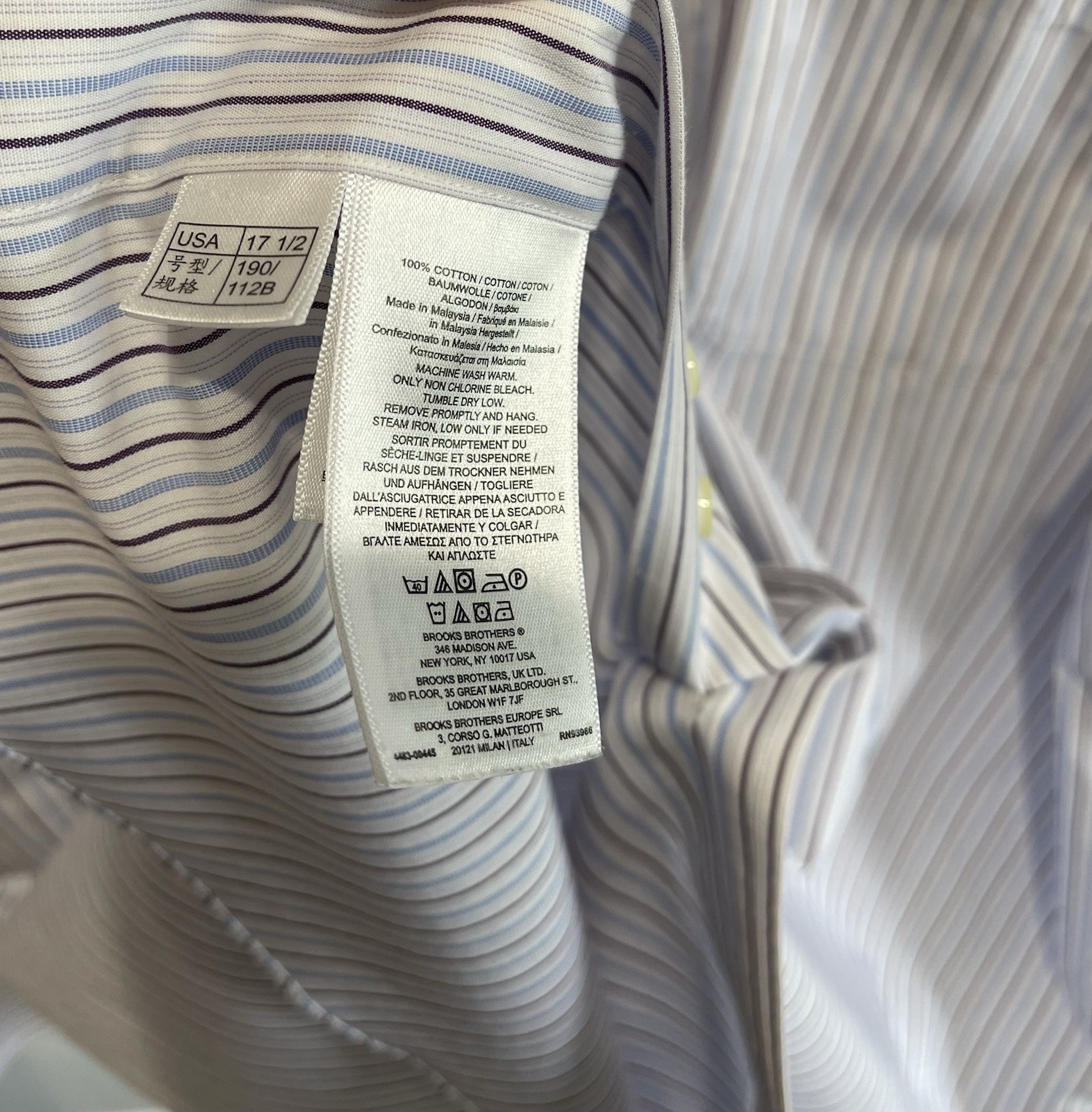 Brooks Brothers White Shirt with Light Blue Pinstripes Button-Down – 17 1/2-33.