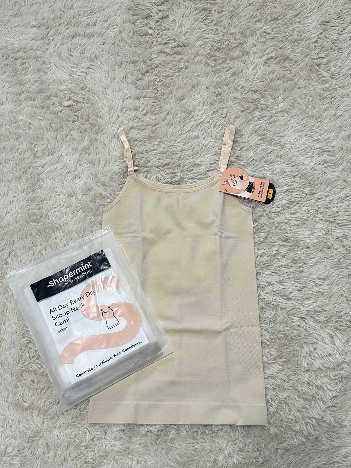 Shapermint All Day Every Day Scoop Neck Shapewear Cami Beige Size Small/M NWT