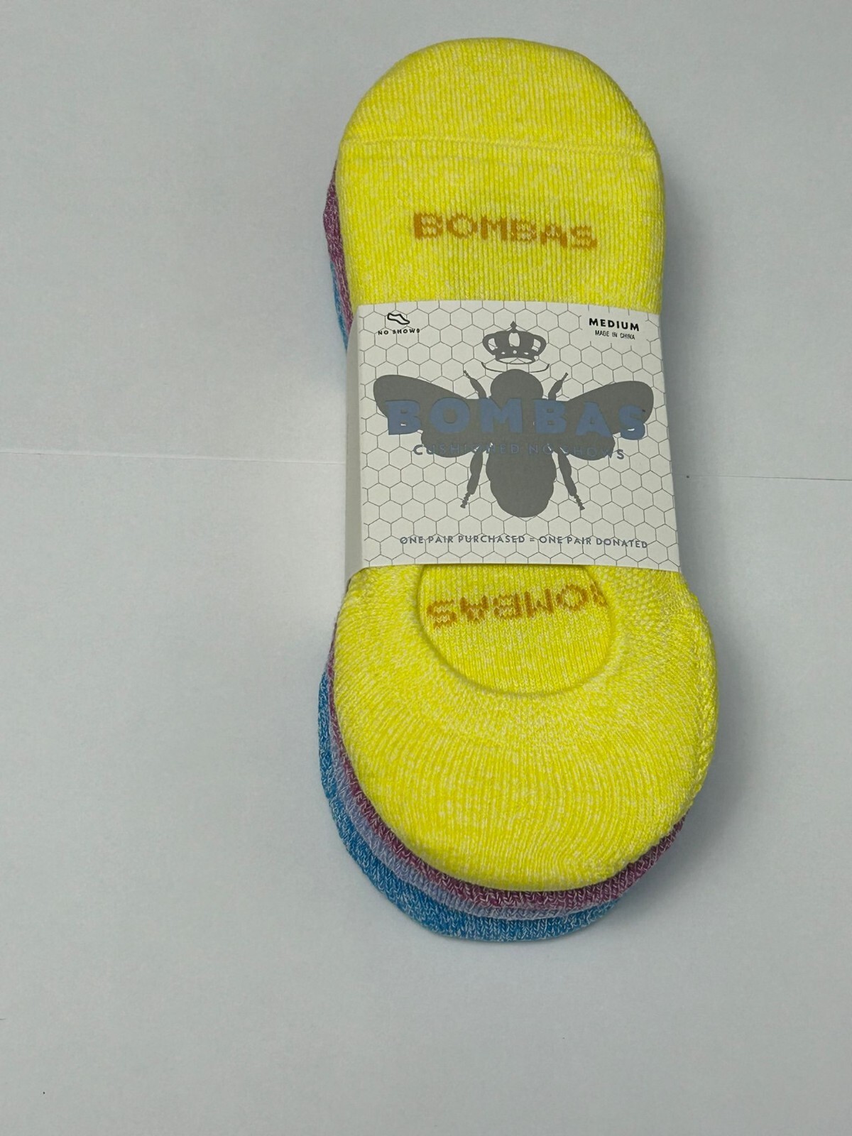 4 colored pairs BOMBAS Women’s Cushioned No Show Sock Size (Medium)
