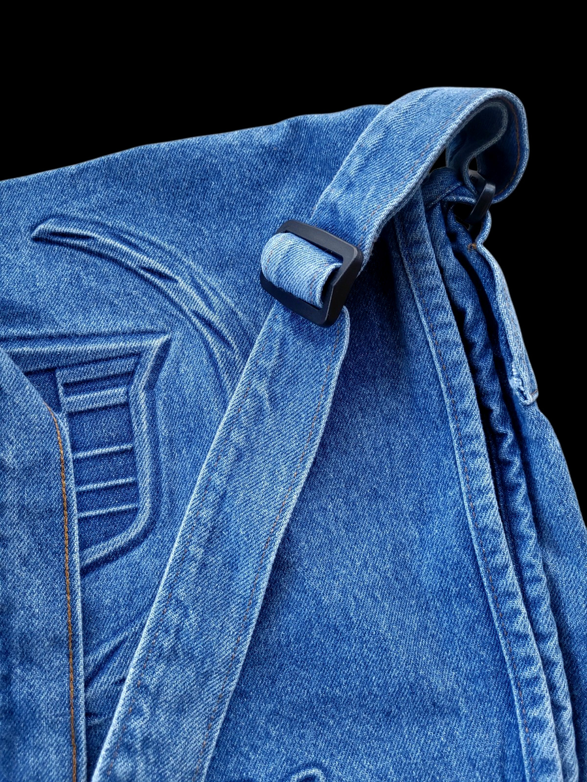 NWOT Authentic Prime Union Wear USA Denim GM Cadillac Embossed Mesenger Bag Y2K